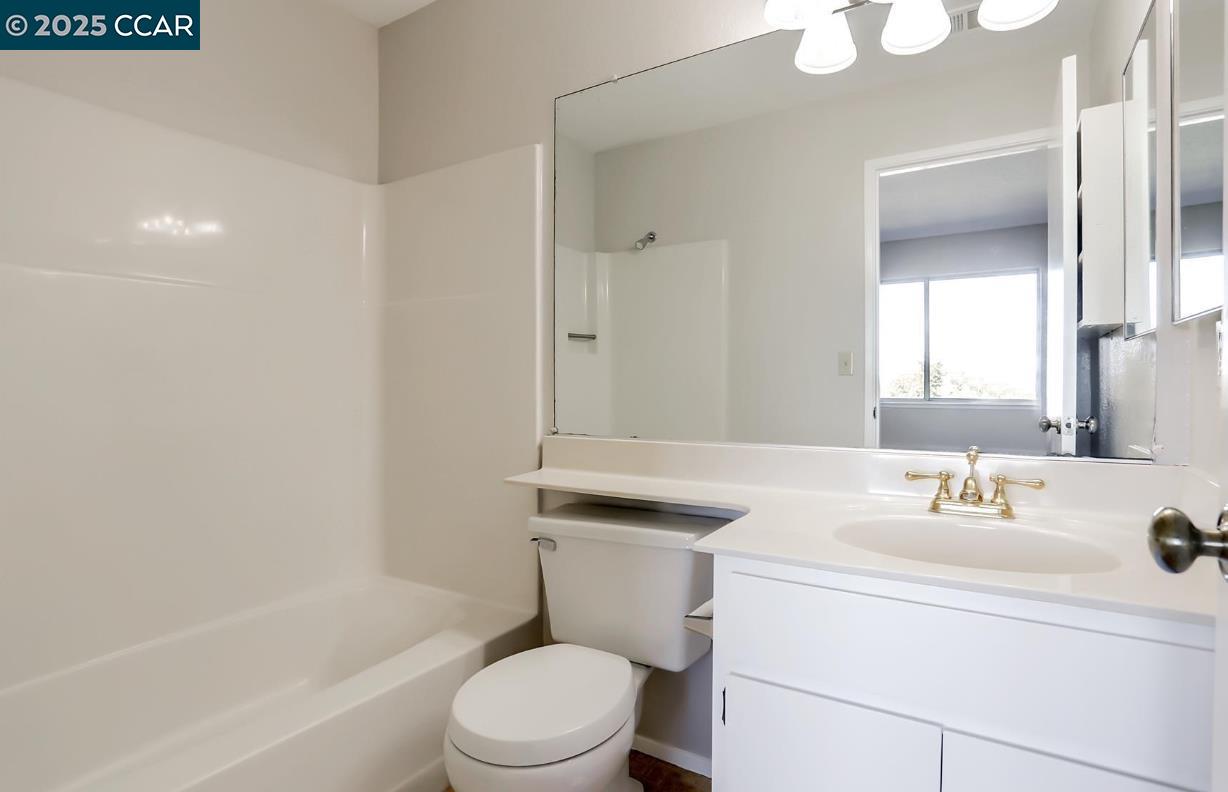 Detail Gallery Image 18 of 38 For 1093 Chadwick Circle, Bay Point,  CA 94565 - 2 Beds | 2 Baths