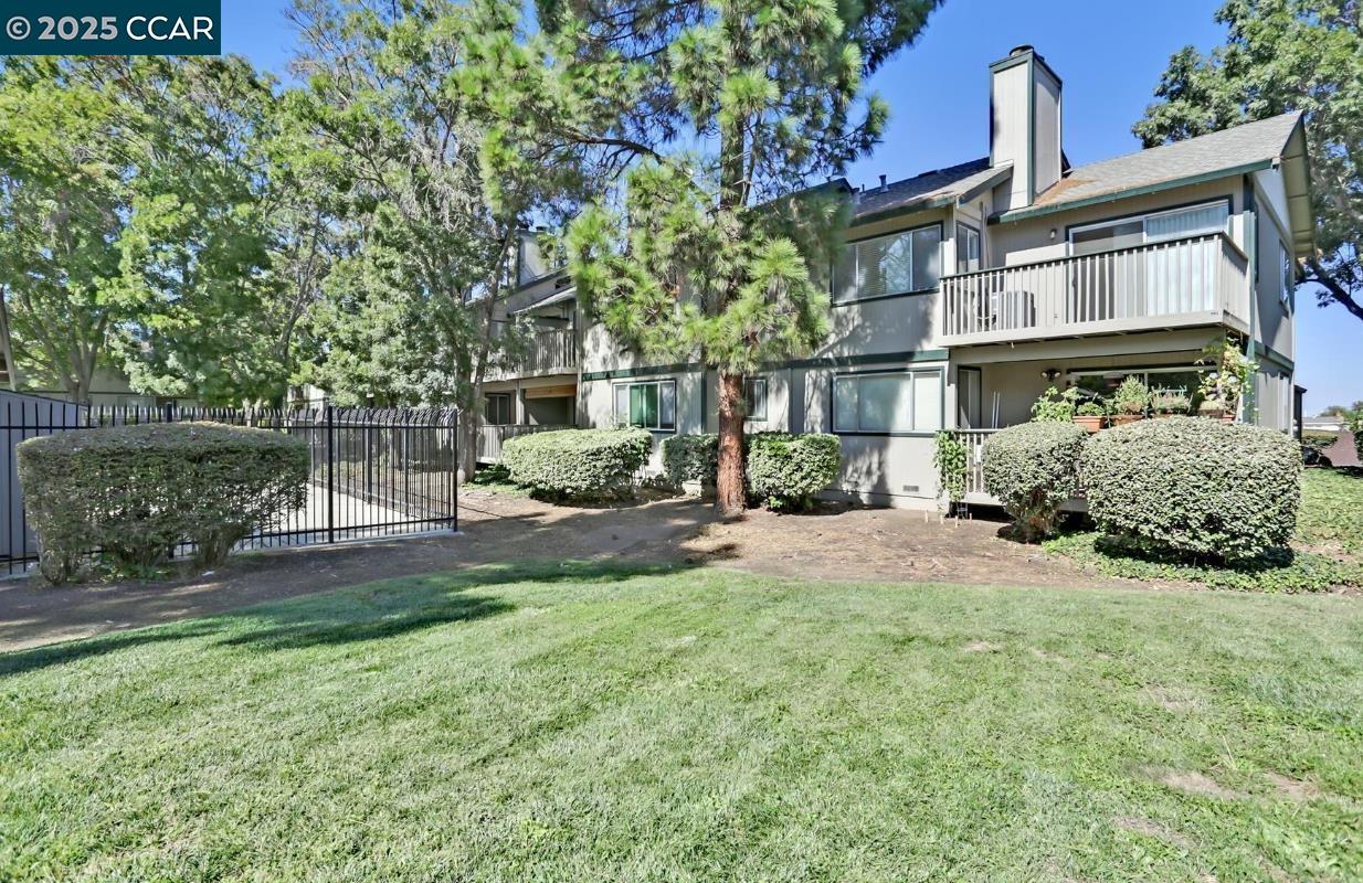 Detail Gallery Image 35 of 38 For 1093 Chadwick Circle, Bay Point,  CA 94565 - 2 Beds | 2 Baths