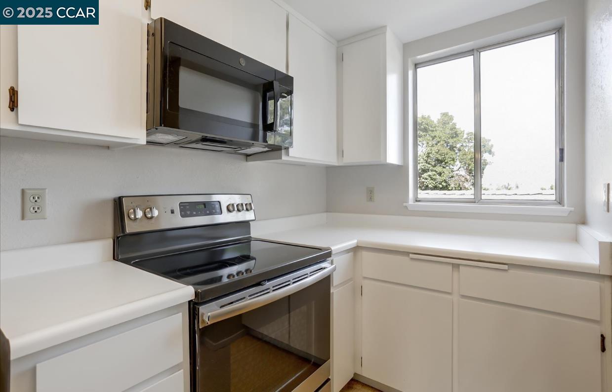 Detail Gallery Image 8 of 38 For 1093 Chadwick Circle, Bay Point,  CA 94565 - 2 Beds | 2 Baths