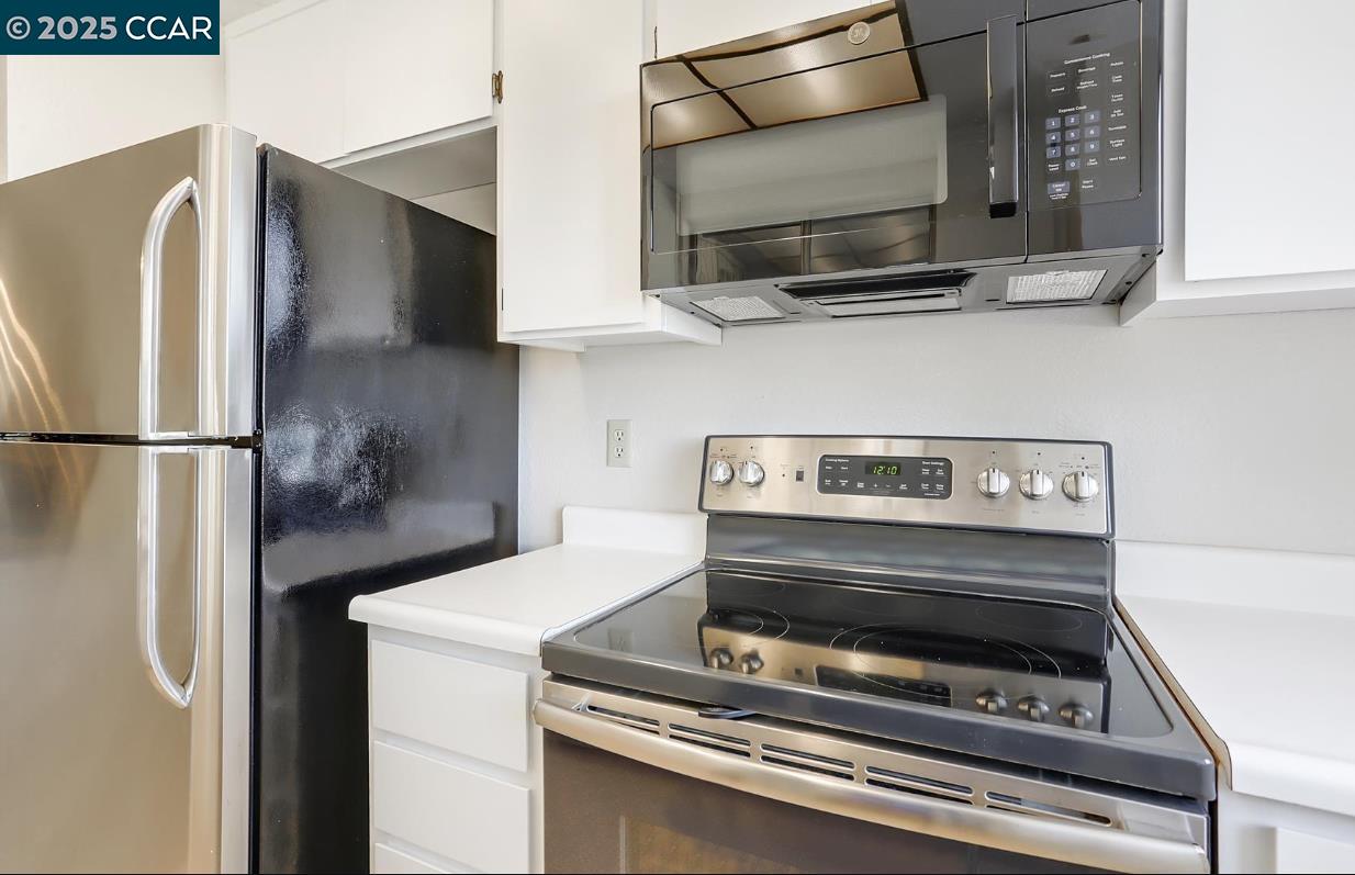 Detail Gallery Image 9 of 38 For 1093 Chadwick Circle, Bay Point,  CA 94565 - 2 Beds | 2 Baths