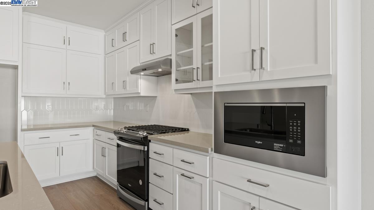 Detail Gallery Image 6 of 26 For 1095 Heathridge Street, Manteca,  CA 95336 - 2 Beds | 2 Baths
