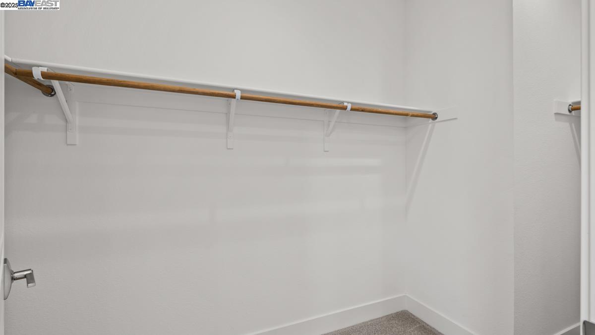 Detail Gallery Image 15 of 25 For 1396 Crescent Ave, Manteca,  CA 95336 - 2 Beds | 2 Baths