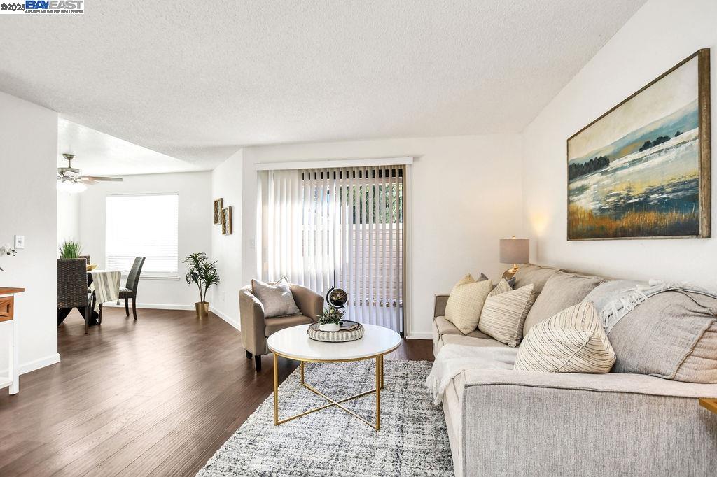 Photo #2: 41088030 Listing 