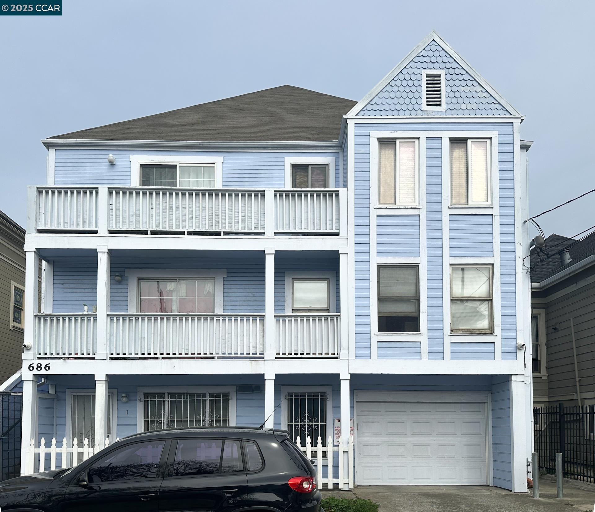 686 10Th St # 6, Oakland, California 94607, 3 Bedrooms Bedrooms, ,1 BathroomBathrooms,Residential,For Sale,686 10Th St # 6,41088045