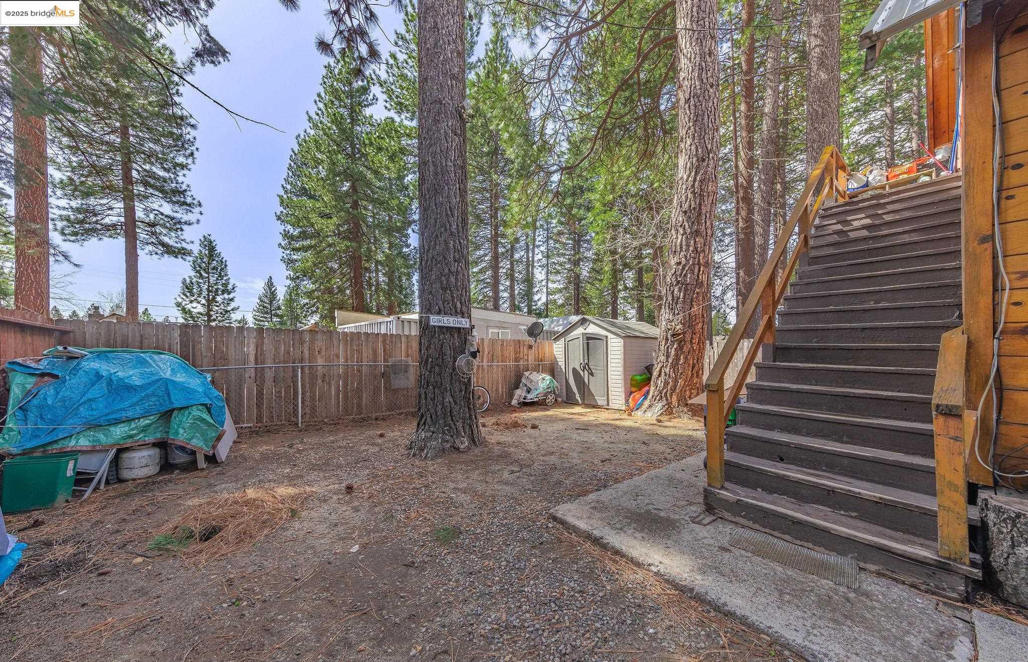 Detail Gallery Image 4 of 21 For 8368 Rainbow Ave, Kings Beach,  CA 96143 - 3 Beds | 2 Baths