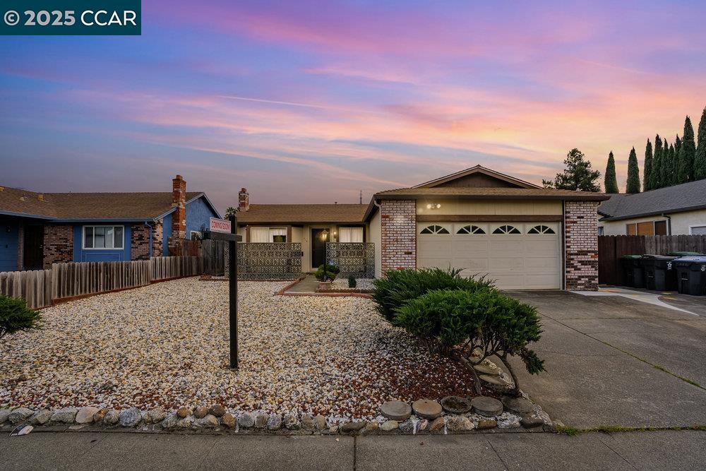 Detail Gallery Image 1 of 1 For 519 Honker Ln, Suisun City,  CA 94585 - 3 Beds | 2 Baths