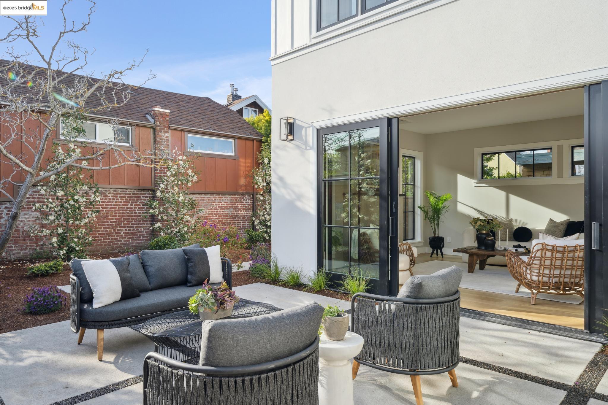 property-img