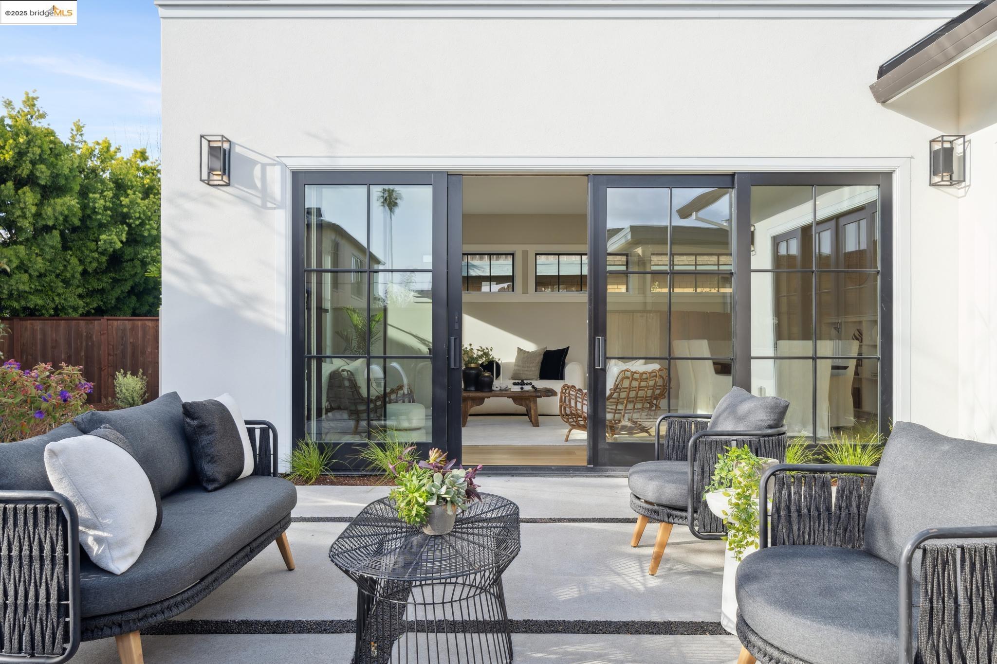 property-img