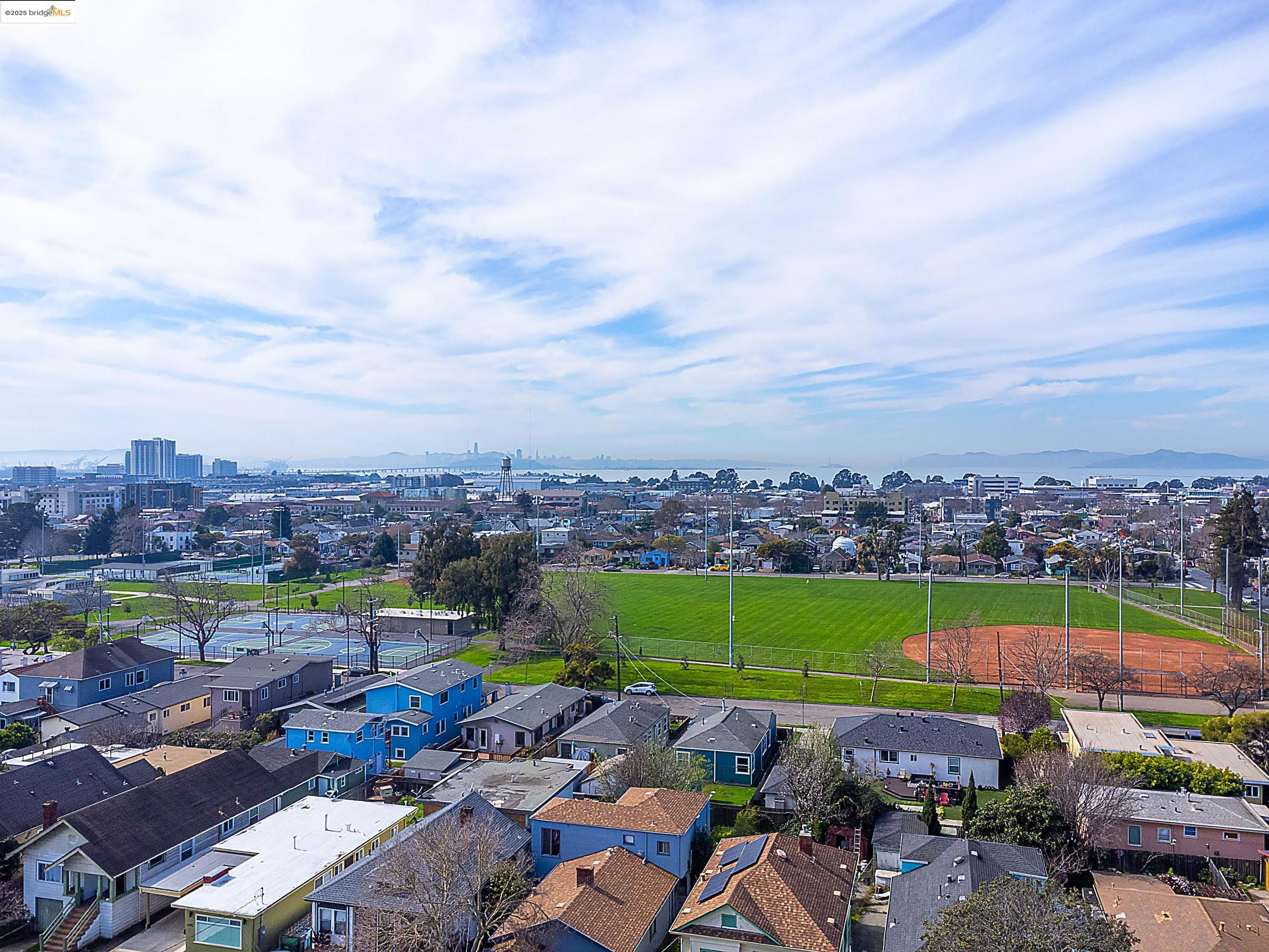 Detail Gallery Image 19 of 19 For 2741 Acton, Berkeley,  CA 94702 - 2 Beds | 1 Baths