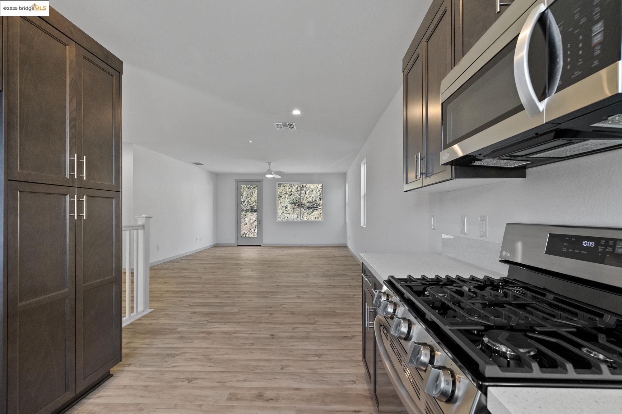 Detail Gallery Image 17 of 45 For 102 Cottage Ct, Sonora,  CA 95370 - 4 Beds | 2 Baths
