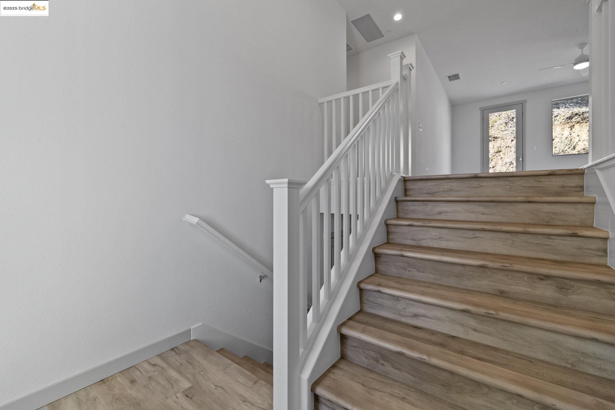 Detail Gallery Image 7 of 45 For 102 Cottage Ct, Sonora,  CA 95370 - 4 Beds | 2 Baths
