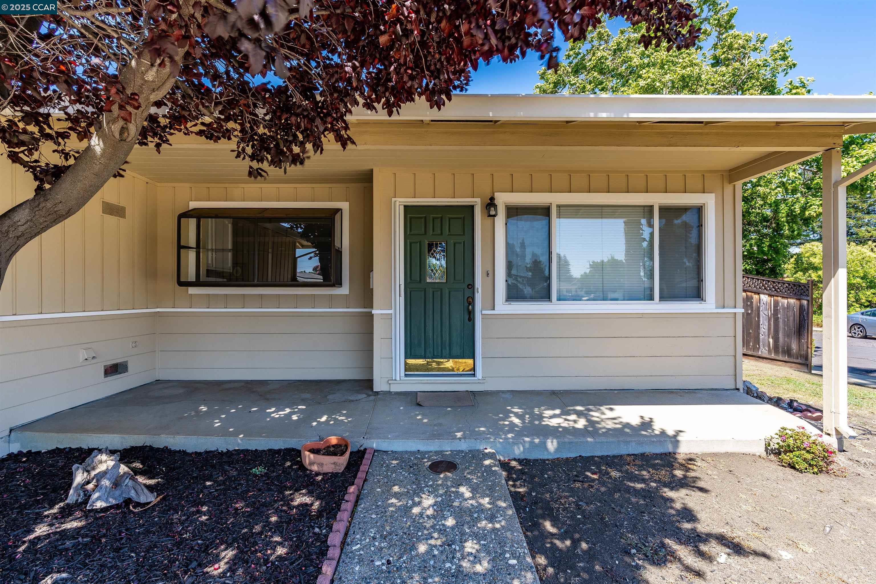 Detail Gallery Image 10 of 51 For 956 Chalet Dr, Concord,  CA 94518 - 3 Beds | 2 Baths