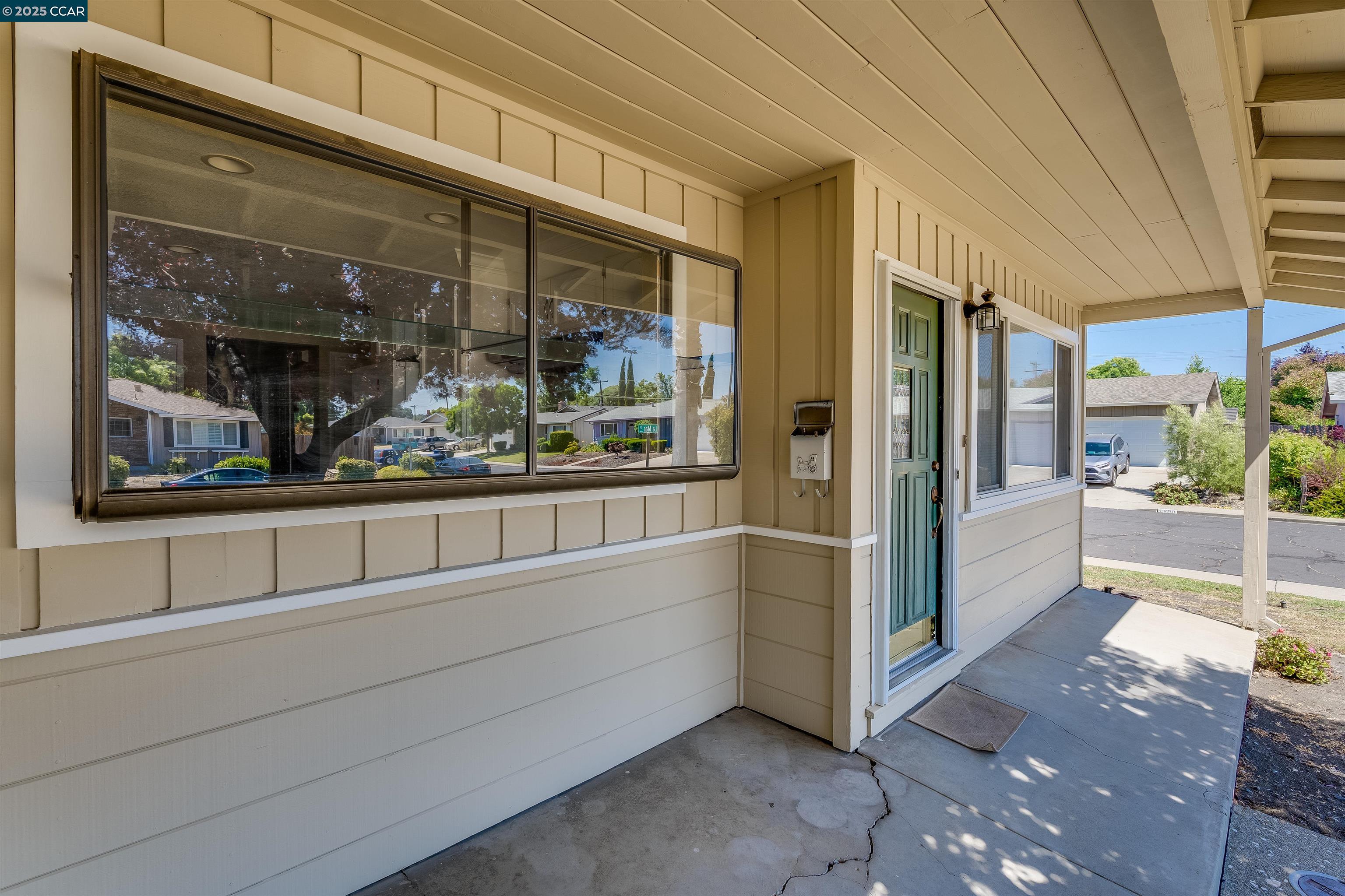 Detail Gallery Image 11 of 51 For 956 Chalet Dr, Concord,  CA 94518 - 3 Beds | 2 Baths