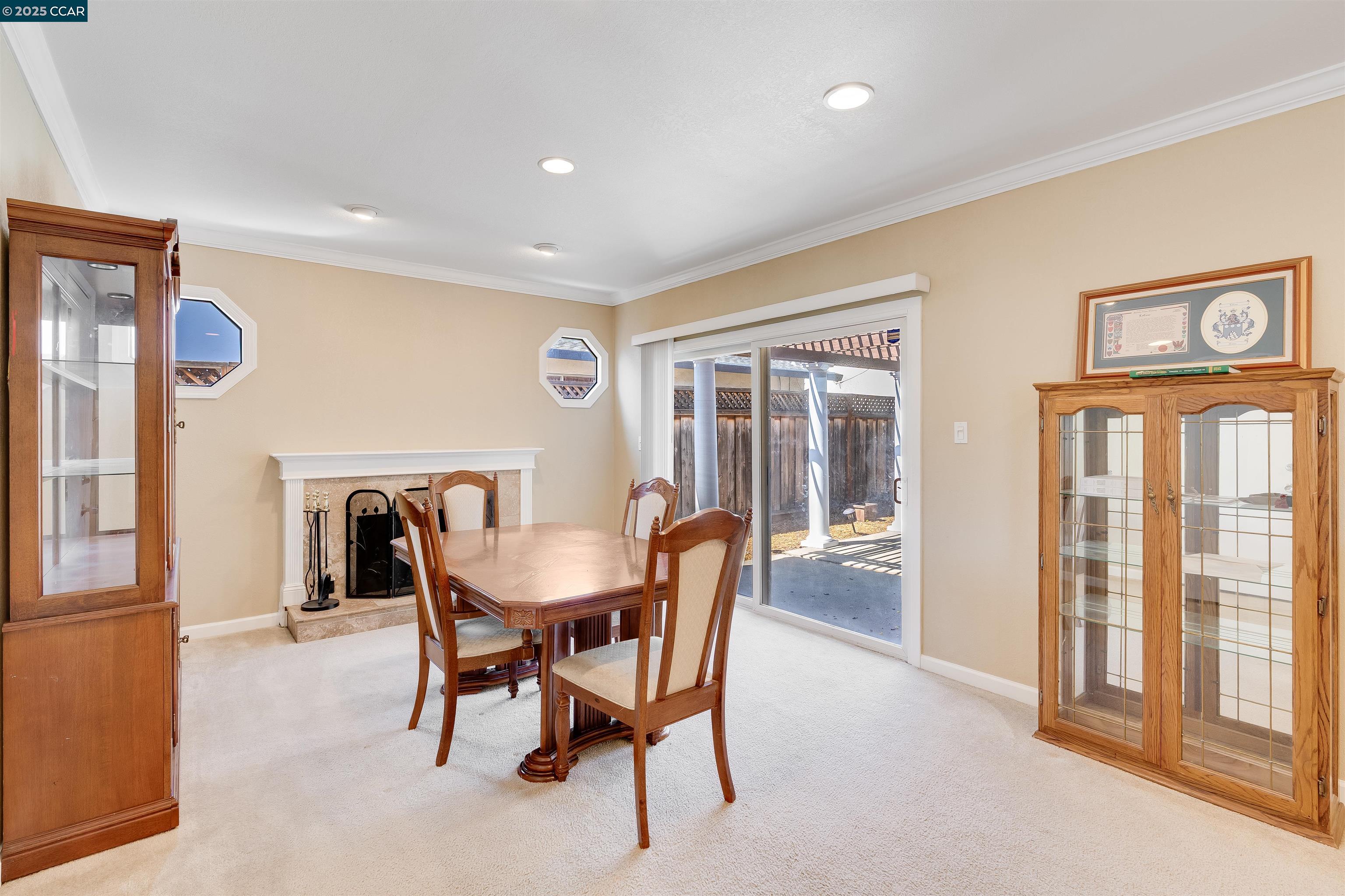 Detail Gallery Image 16 of 51 For 956 Chalet Dr, Concord,  CA 94518 - 3 Beds | 2 Baths