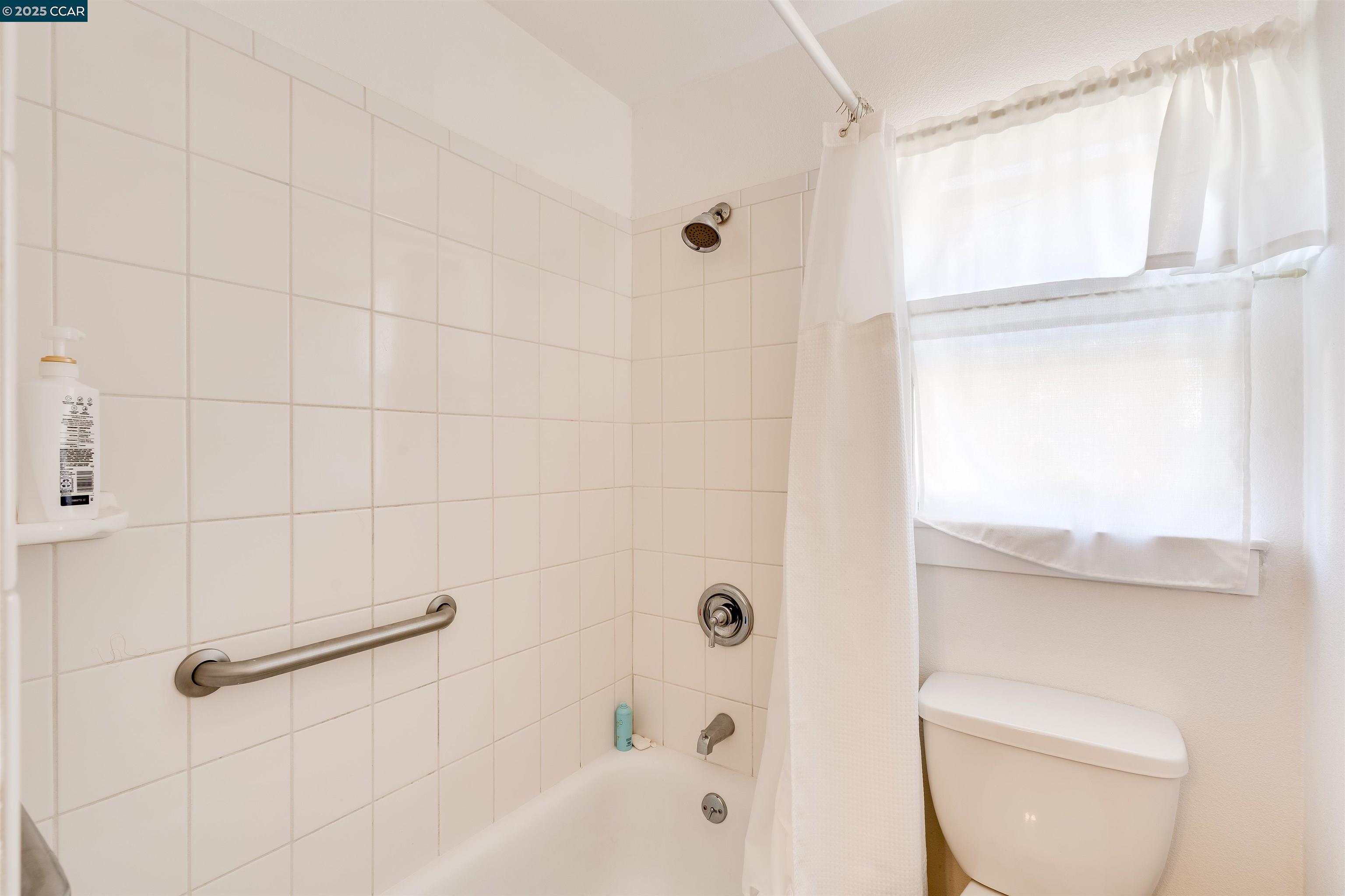 Detail Gallery Image 30 of 51 For 956 Chalet Dr, Concord,  CA 94518 - 3 Beds | 2 Baths