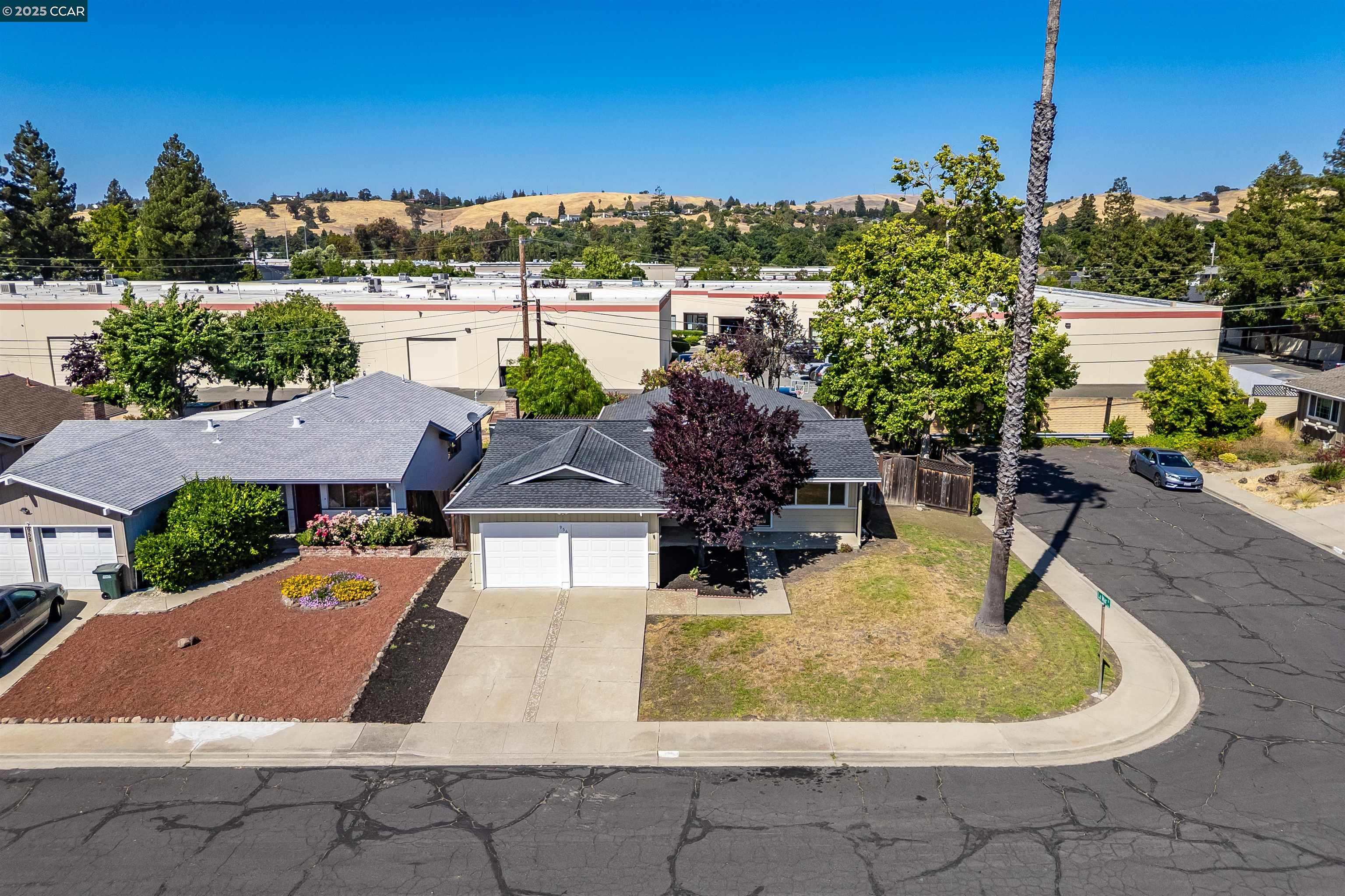 Detail Gallery Image 37 of 51 For 956 Chalet Dr, Concord,  CA 94518 - 3 Beds | 2 Baths