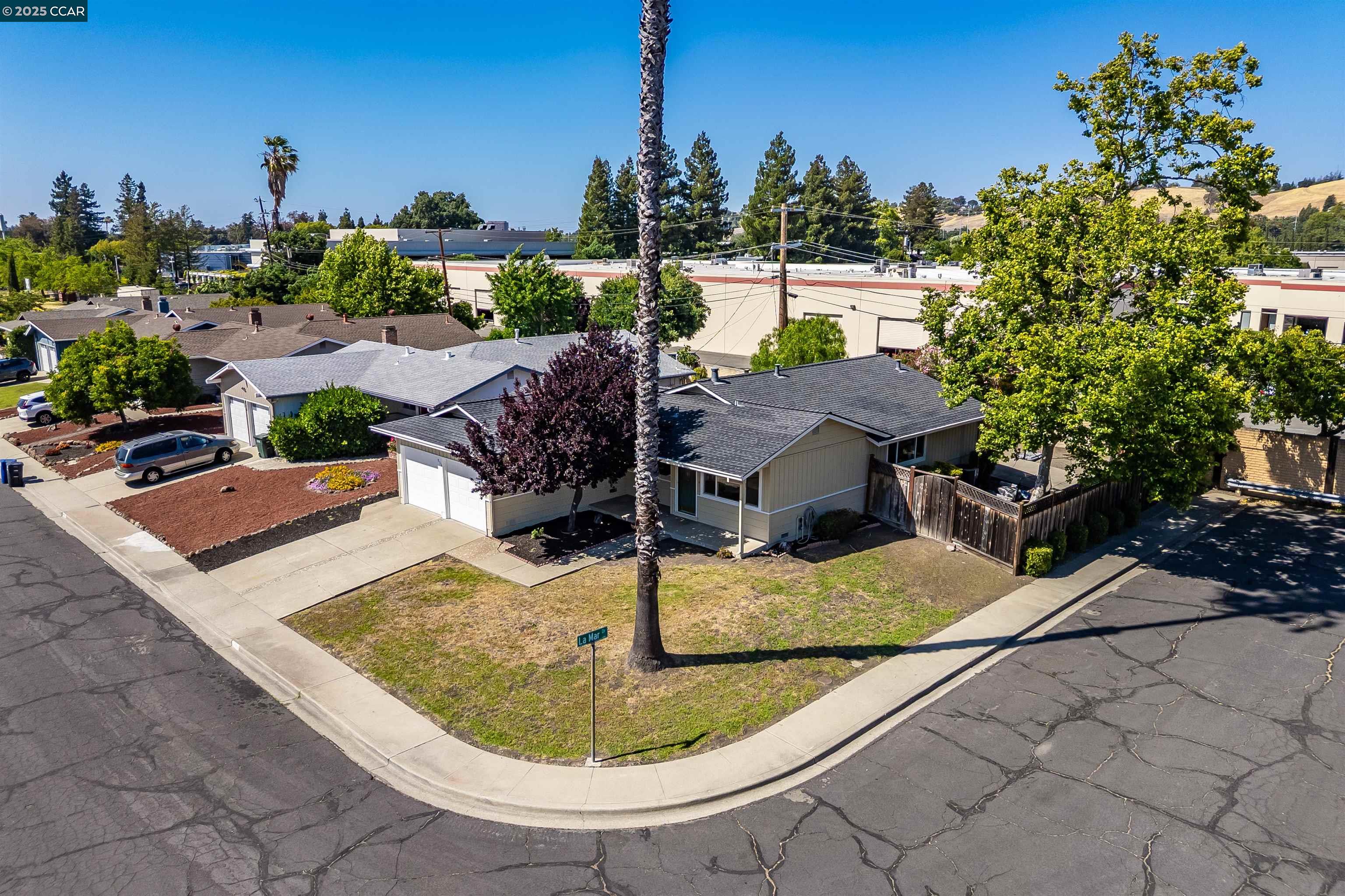 Detail Gallery Image 38 of 51 For 956 Chalet Dr, Concord,  CA 94518 - 3 Beds | 2 Baths