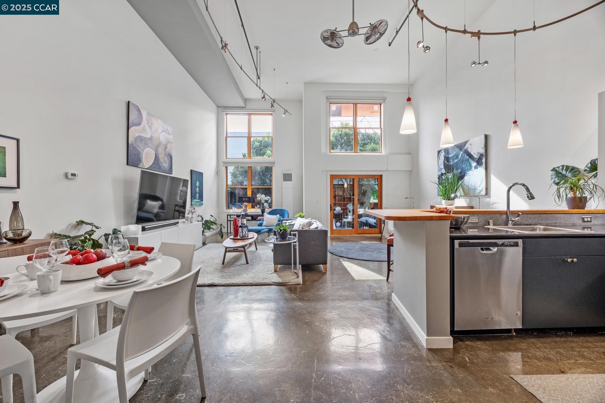 Photo #3: 41088108 Listing 