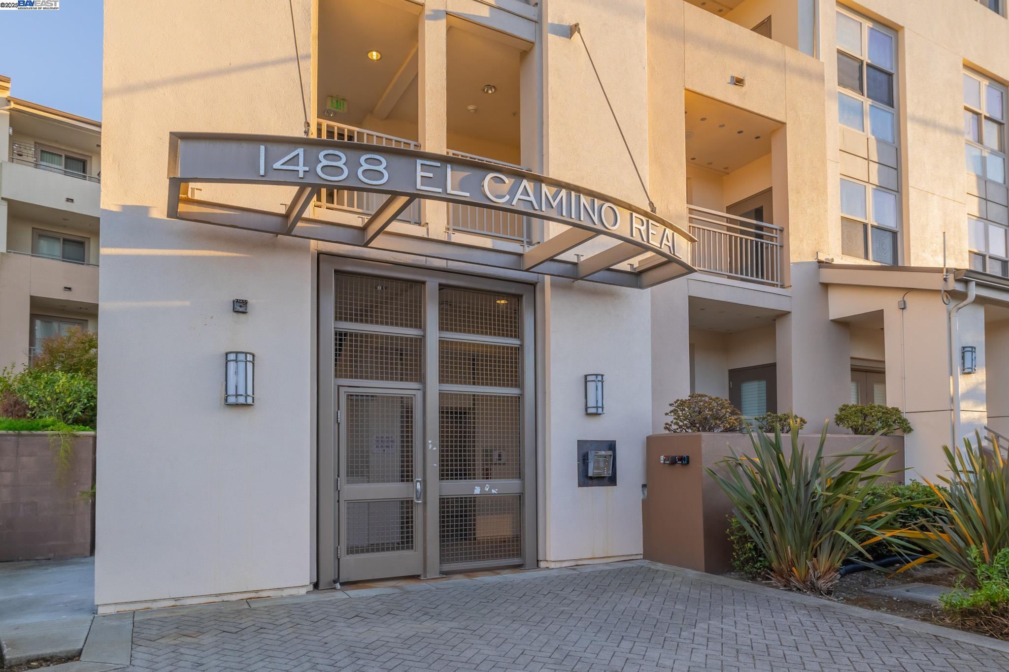 Detail Gallery Image 2 of 42 For 1488 El Camino Real #203,  South San Francisco,  CA 94080 - 2 Beds | 2 Baths