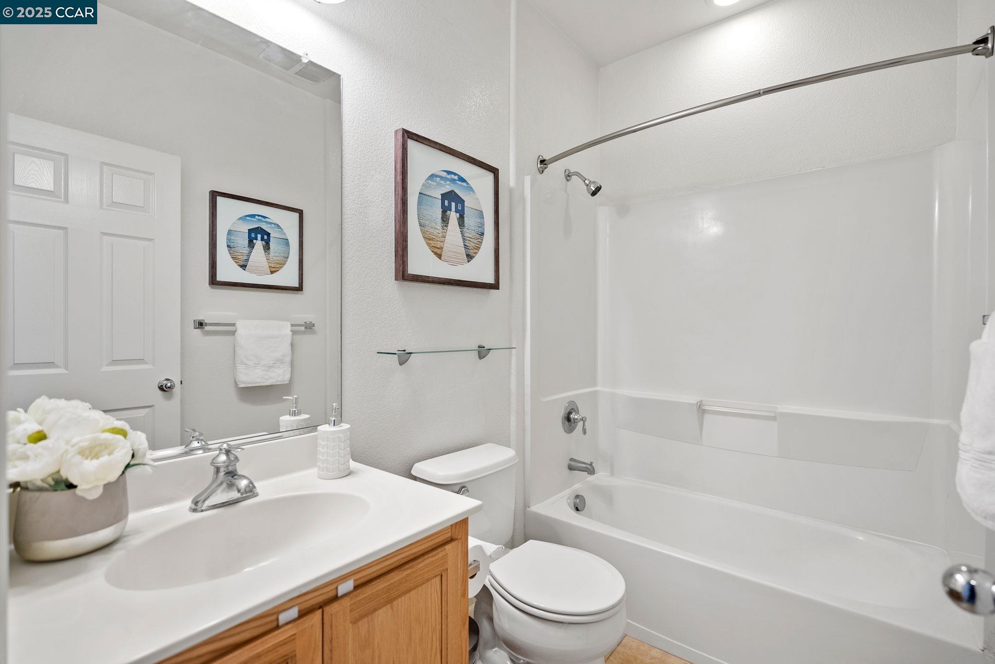Detail Gallery Image 7 of 21 For 129 Ede Lane, Milpitas,  CA 95035 - 3 Beds | 3/1 Baths