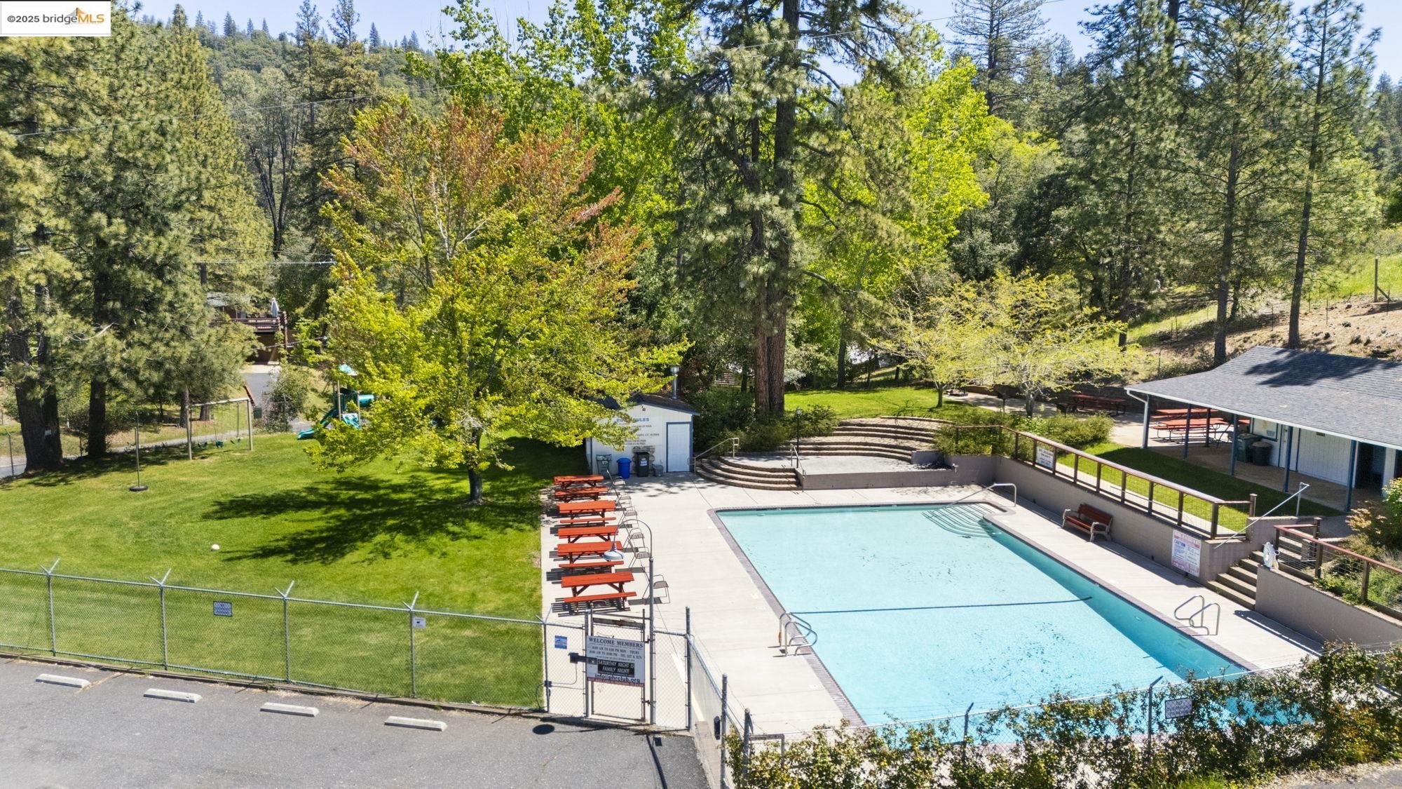 Detail Gallery Image 35 of 36 For 20284 Canyonview Drive, Tuolumne,  CA 95379 - 3 Beds | 2 Baths