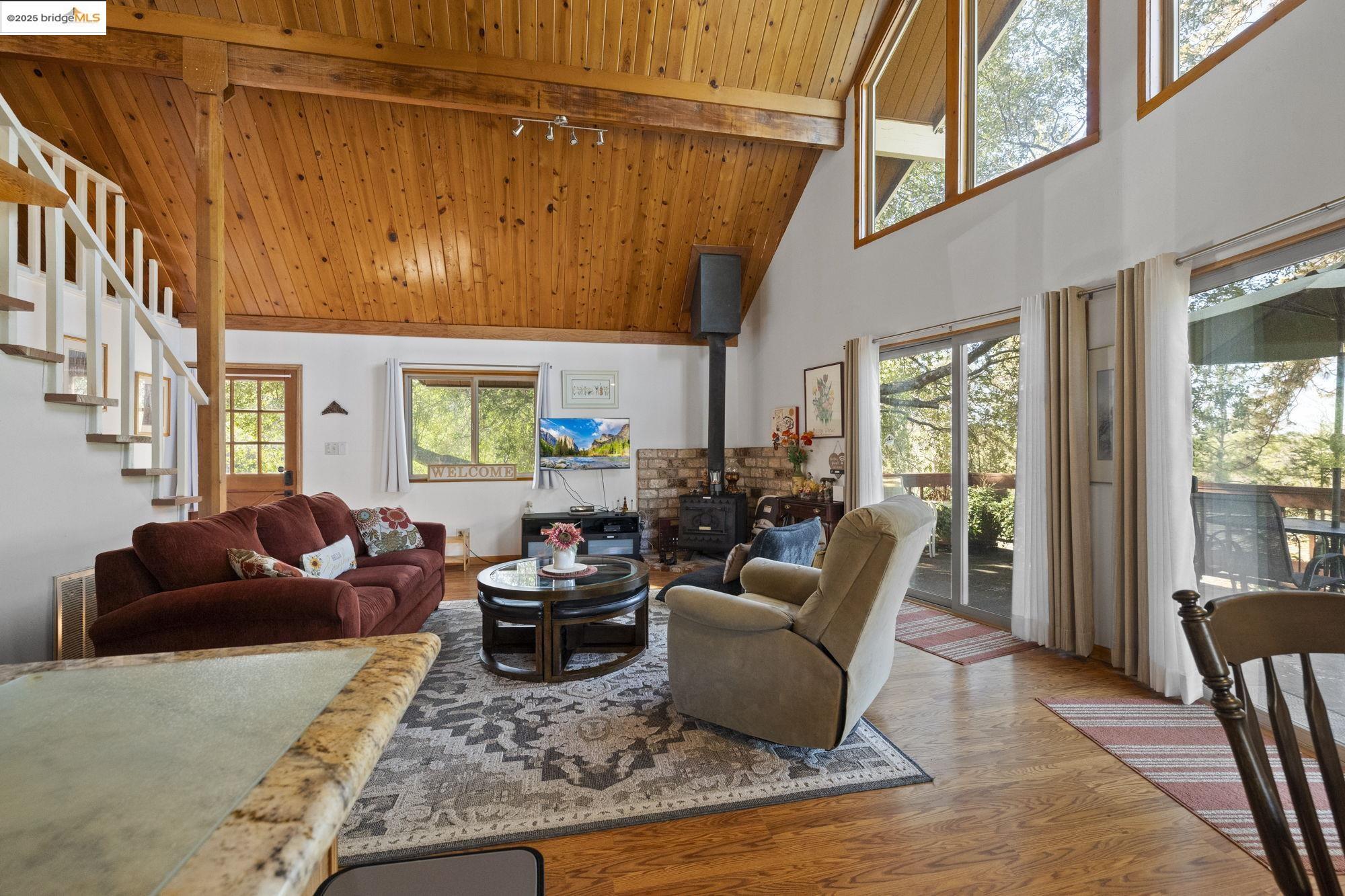 Detail Gallery Image 12 of 41 For 13161 Jackson Mill St., Groveland,  CA 95321 - 3 Beds | 2 Baths