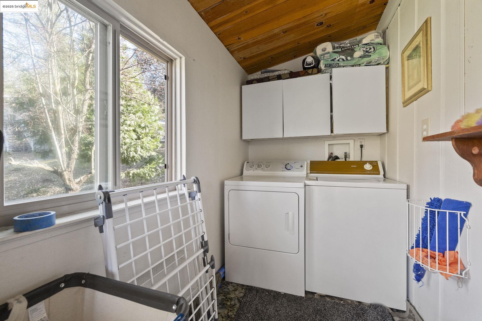 Detail Gallery Image 13 of 41 For 13161 Jackson Mill St., Groveland,  CA 95321 - 3 Beds | 2 Baths