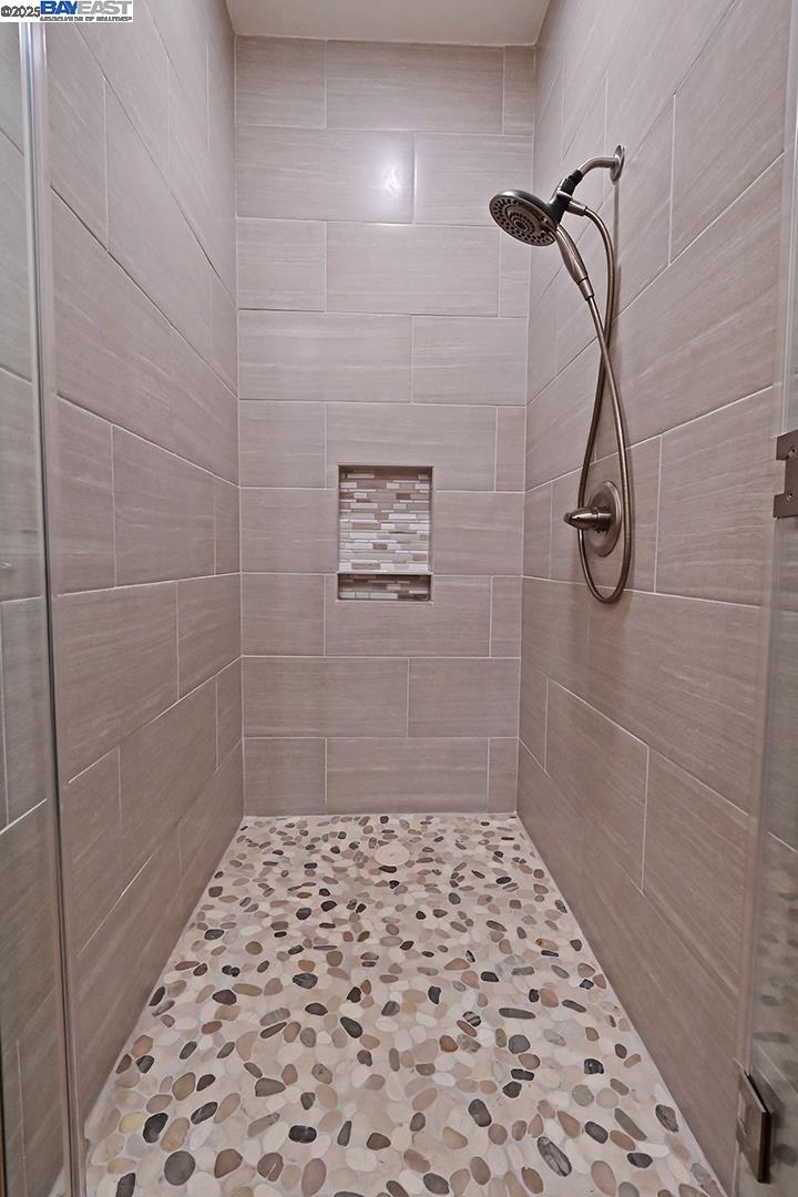 Photo #12: 41088182 Listing: Photo #12