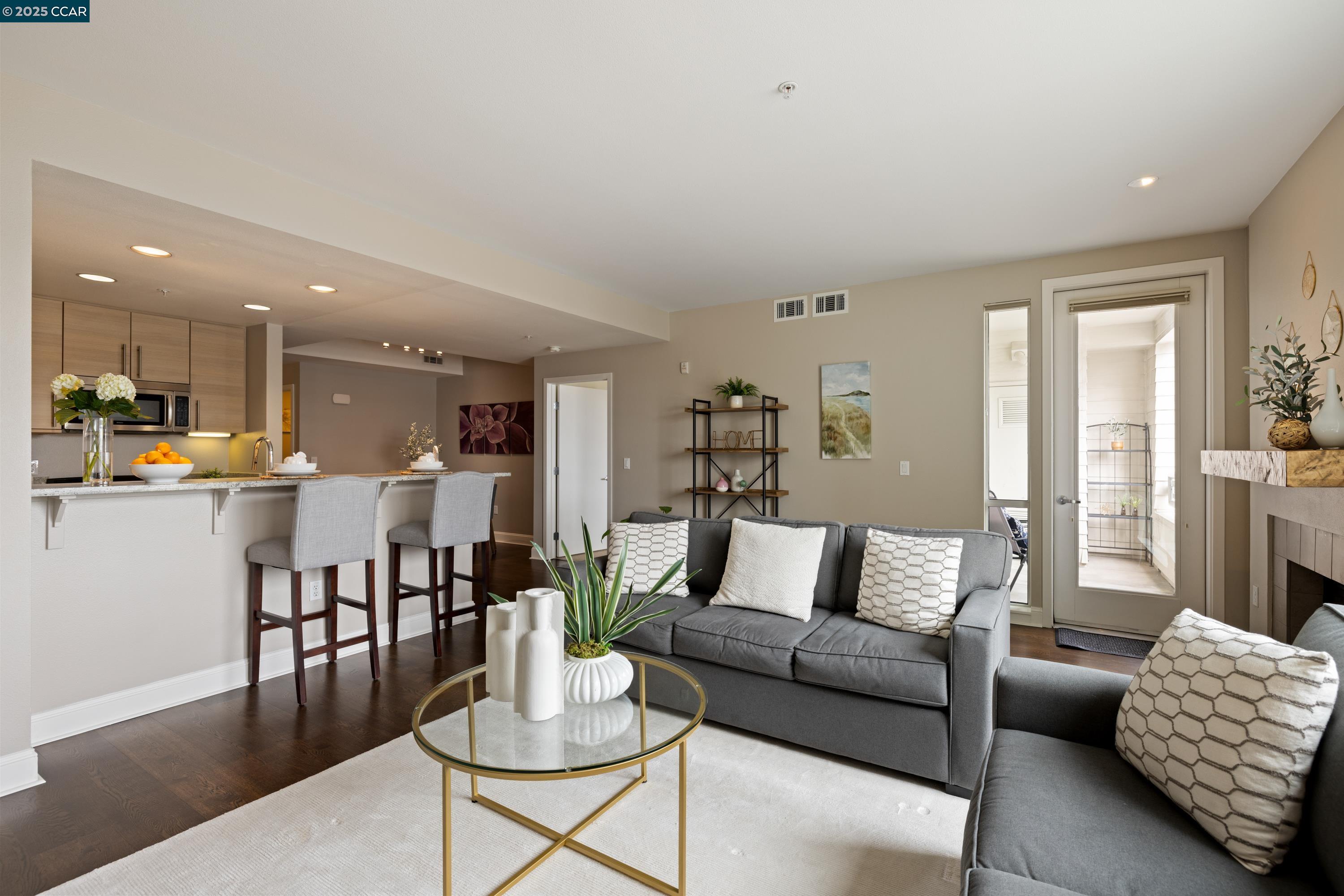 Photo #5: 41088197 Listing 