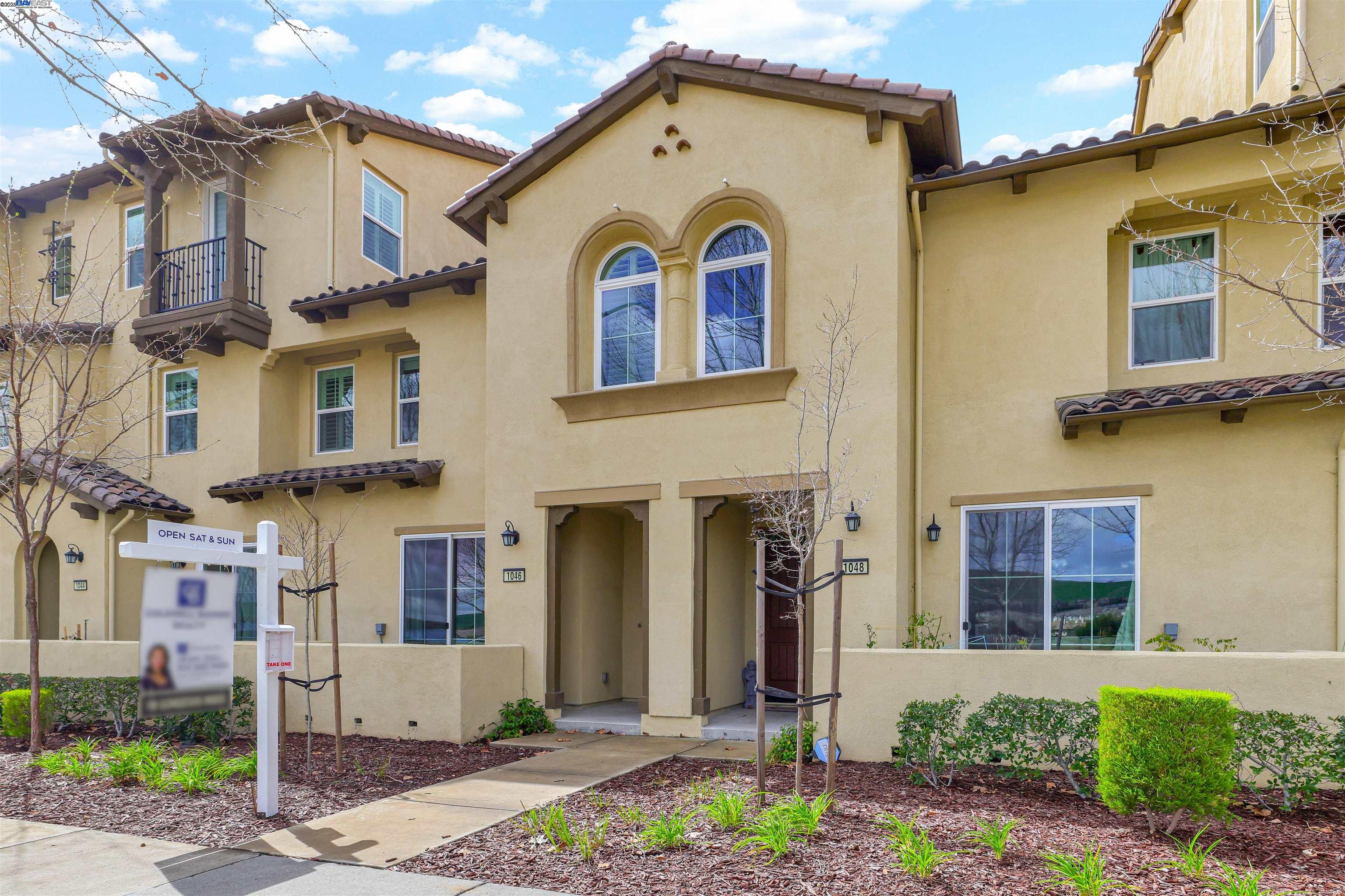 Photo #2: 41088214 Listing 