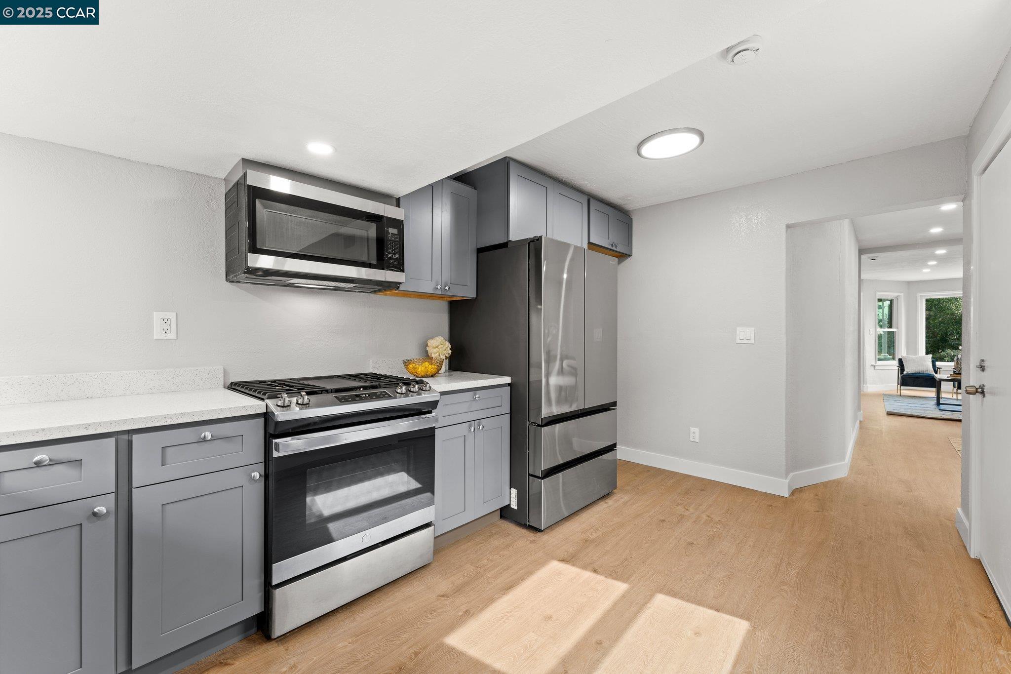 property-img