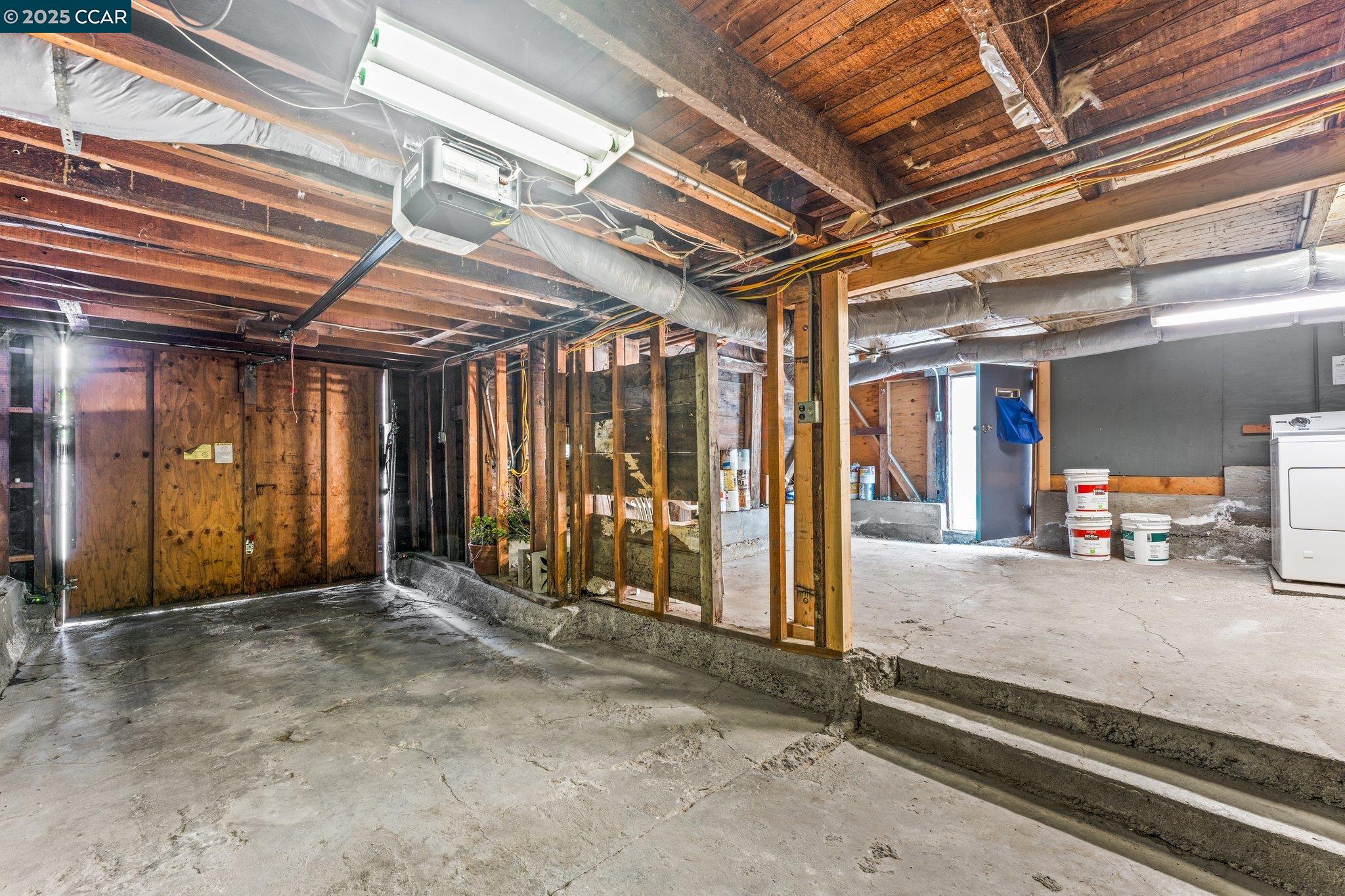 property-img