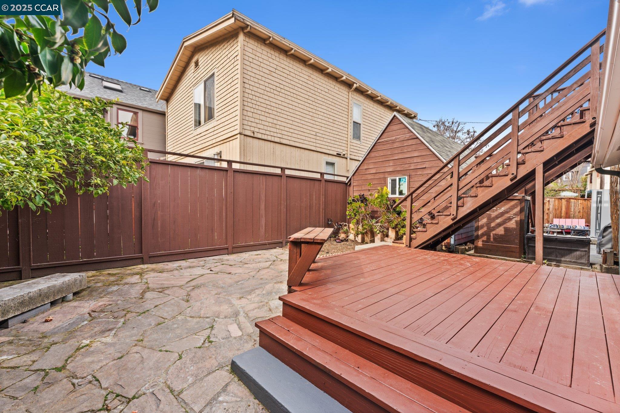 property-img