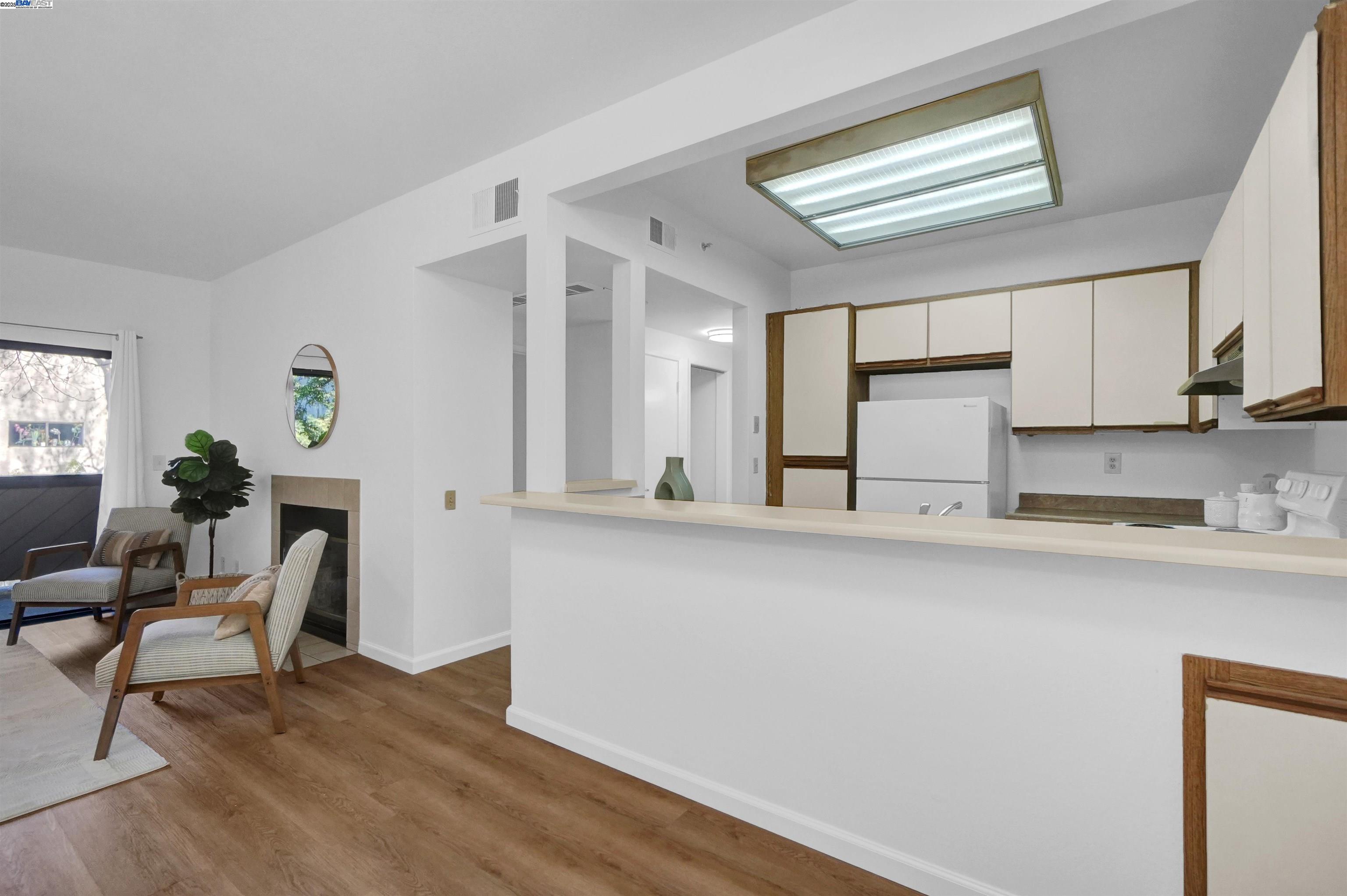 Photo #5: 41088272 Listing 
