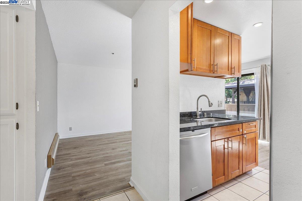 Photo #7: 41088274 Listing: Photo #7