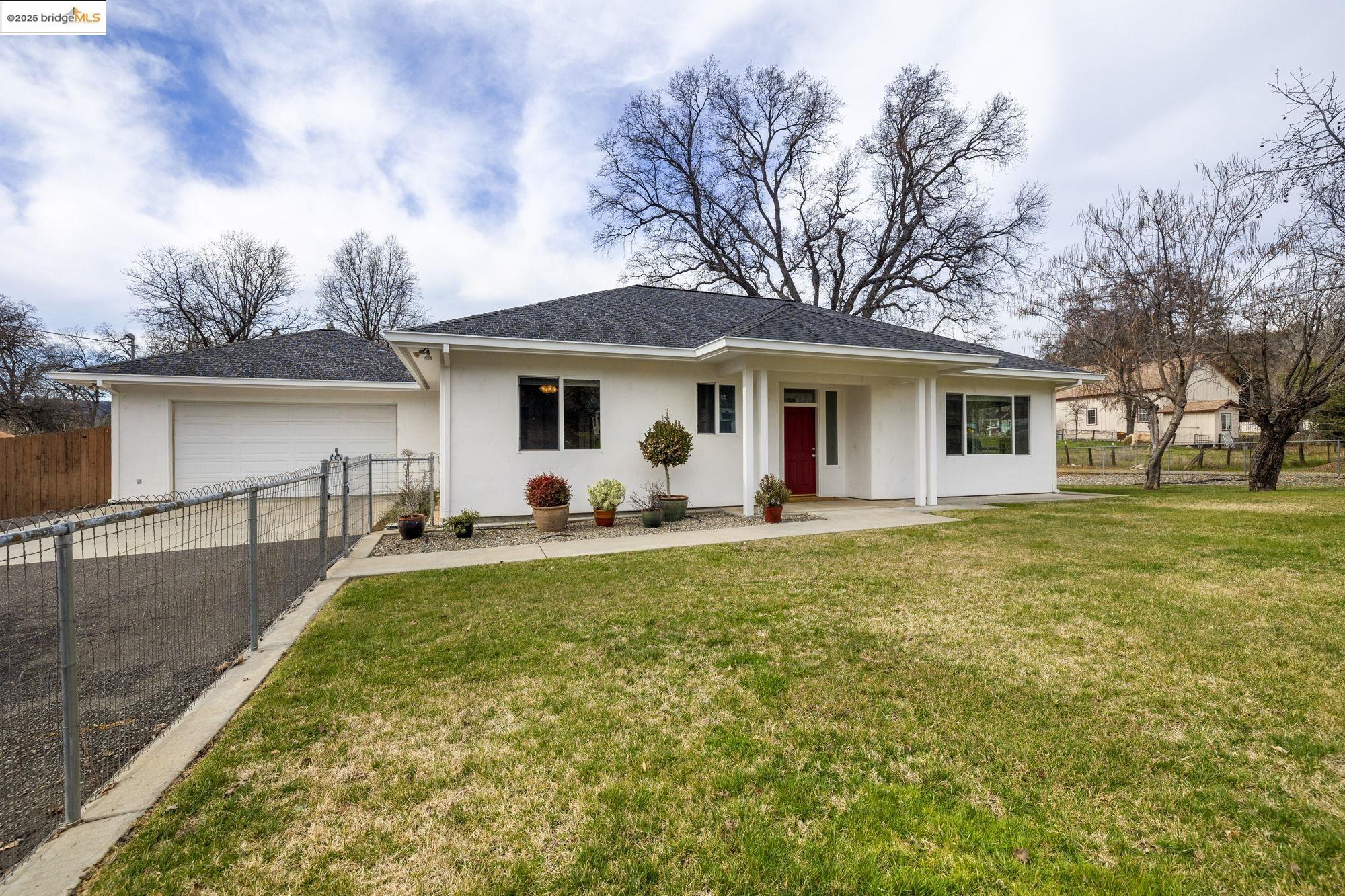 Detail Gallery Image 1 of 1 For 19038 Carter St, Tuolumne,  CA 95379 - 3 Beds | 2 Baths