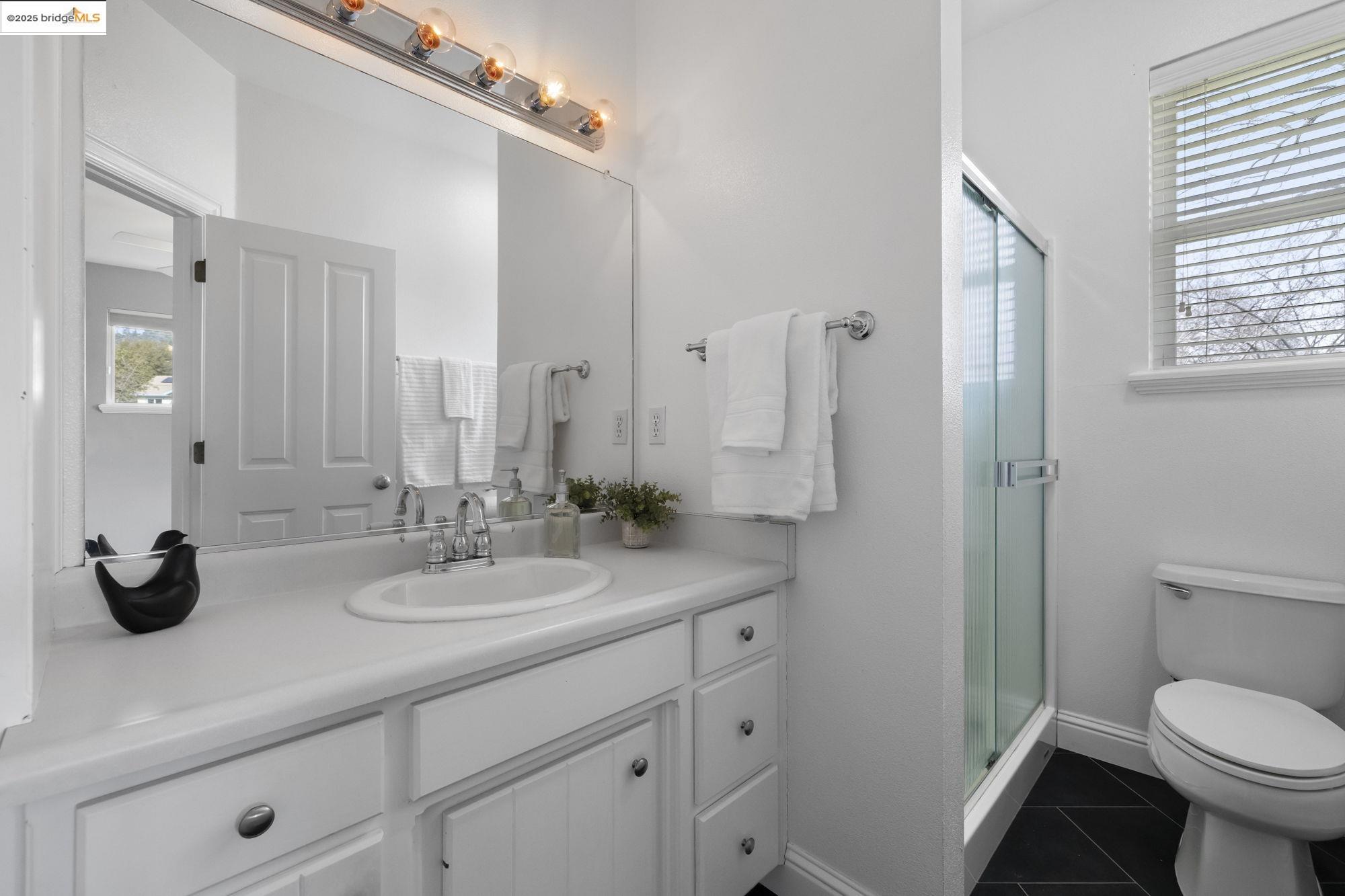 Detail Gallery Image 19 of 34 For 19038 Carter St, Tuolumne,  CA 95379 - 3 Beds | 2 Baths