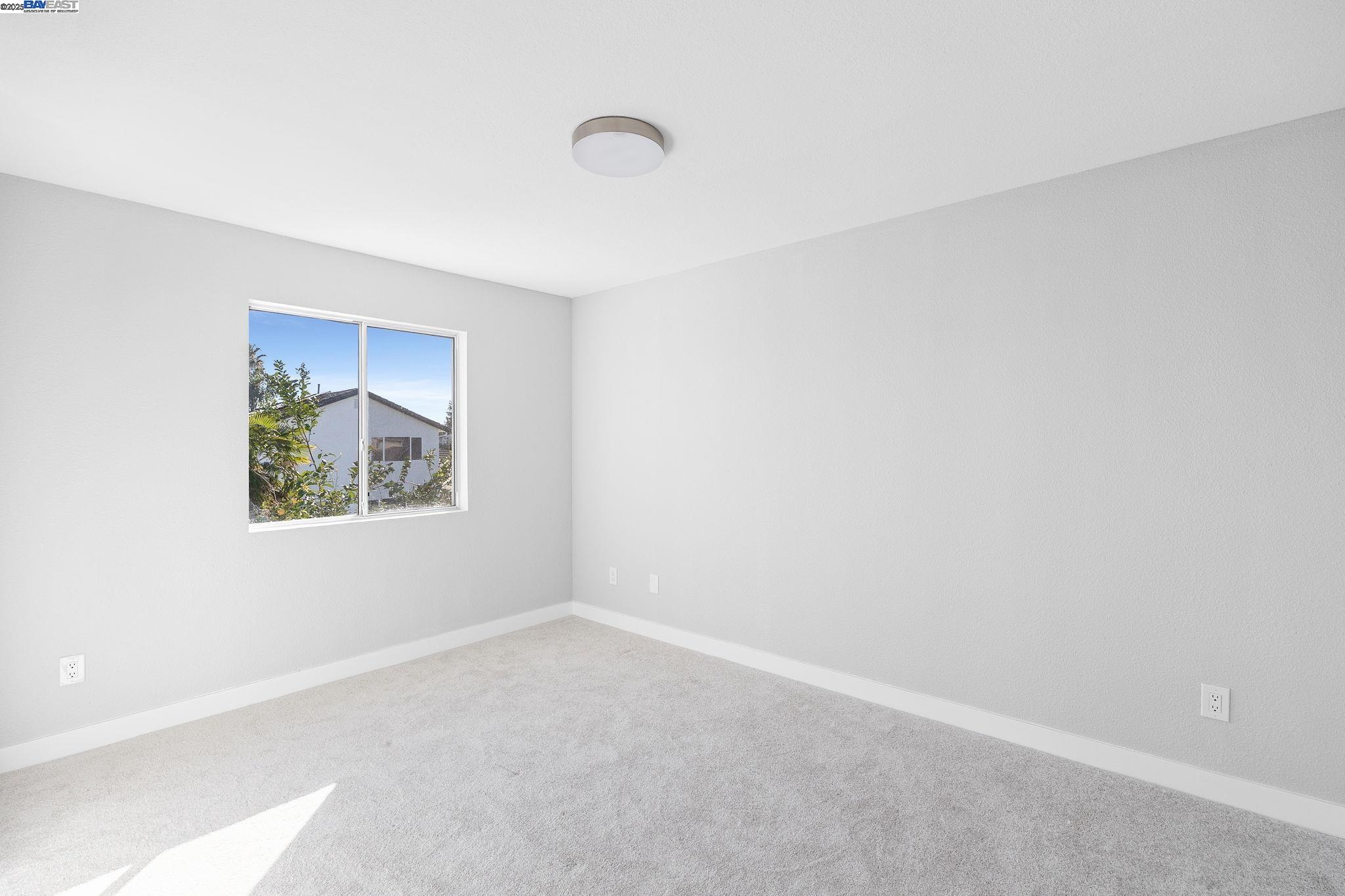 Detail Gallery Image 24 of 42 For 3230 Ripplerock Ln, Stockton,  CA 95206 - 3 Beds | 2/1 Baths