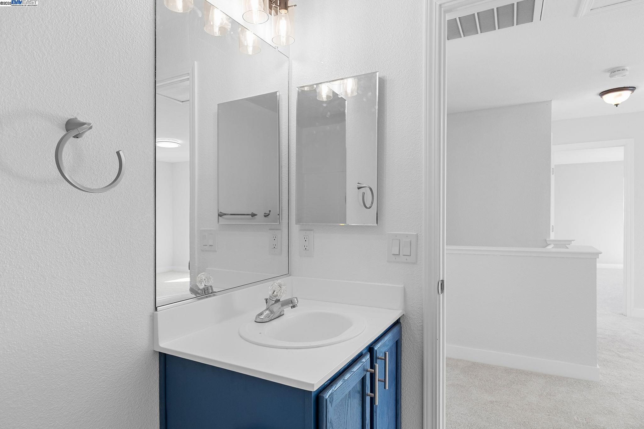 Detail Gallery Image 30 of 42 For 3230 Ripplerock Ln, Stockton,  CA 95206 - 3 Beds | 2/1 Baths