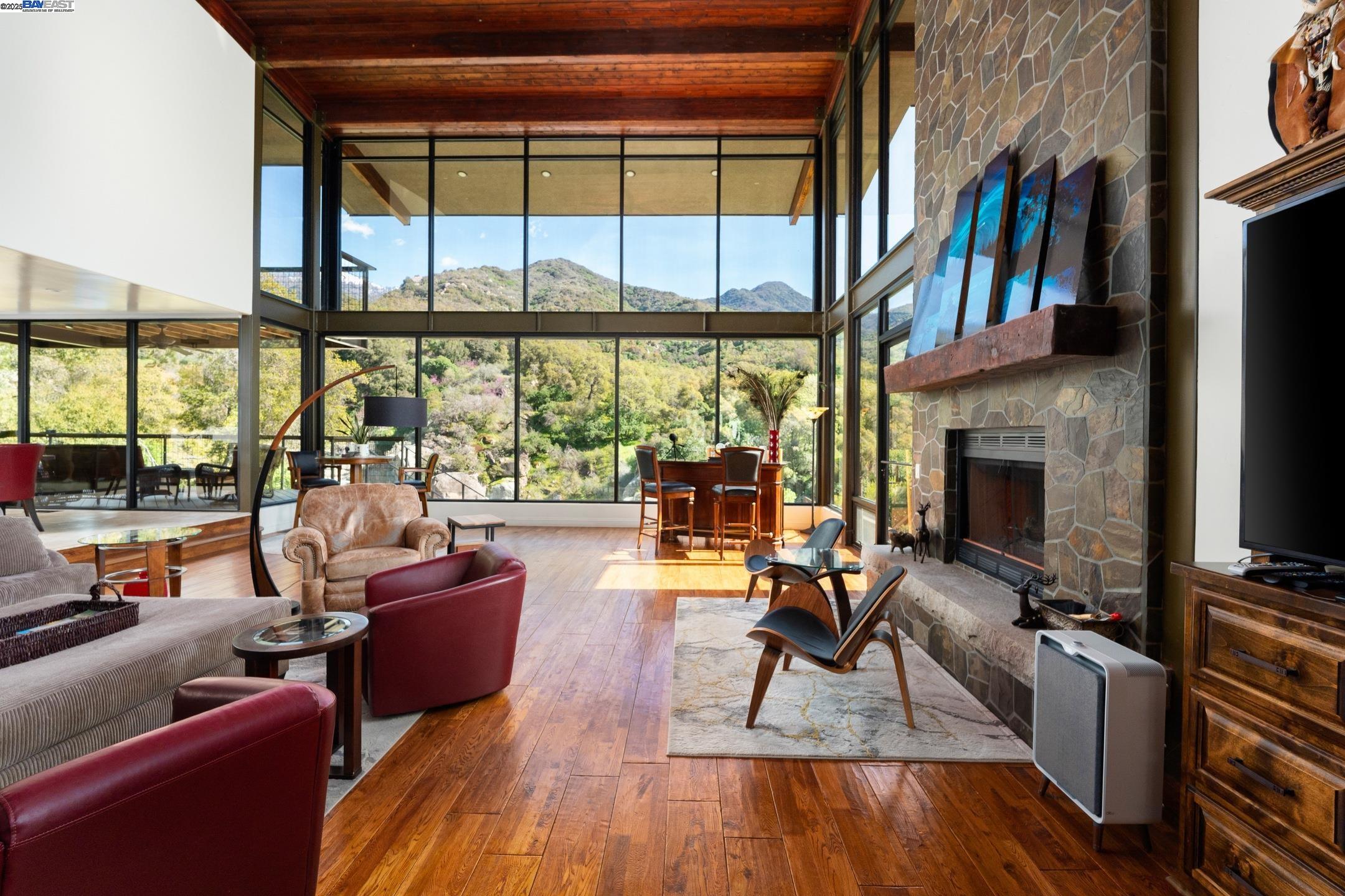 Detail Gallery Image 11 of 60 For 48250 S Fork Dr, Three Rivers,  CA 93271 - 4 Beds | 3/1 Baths