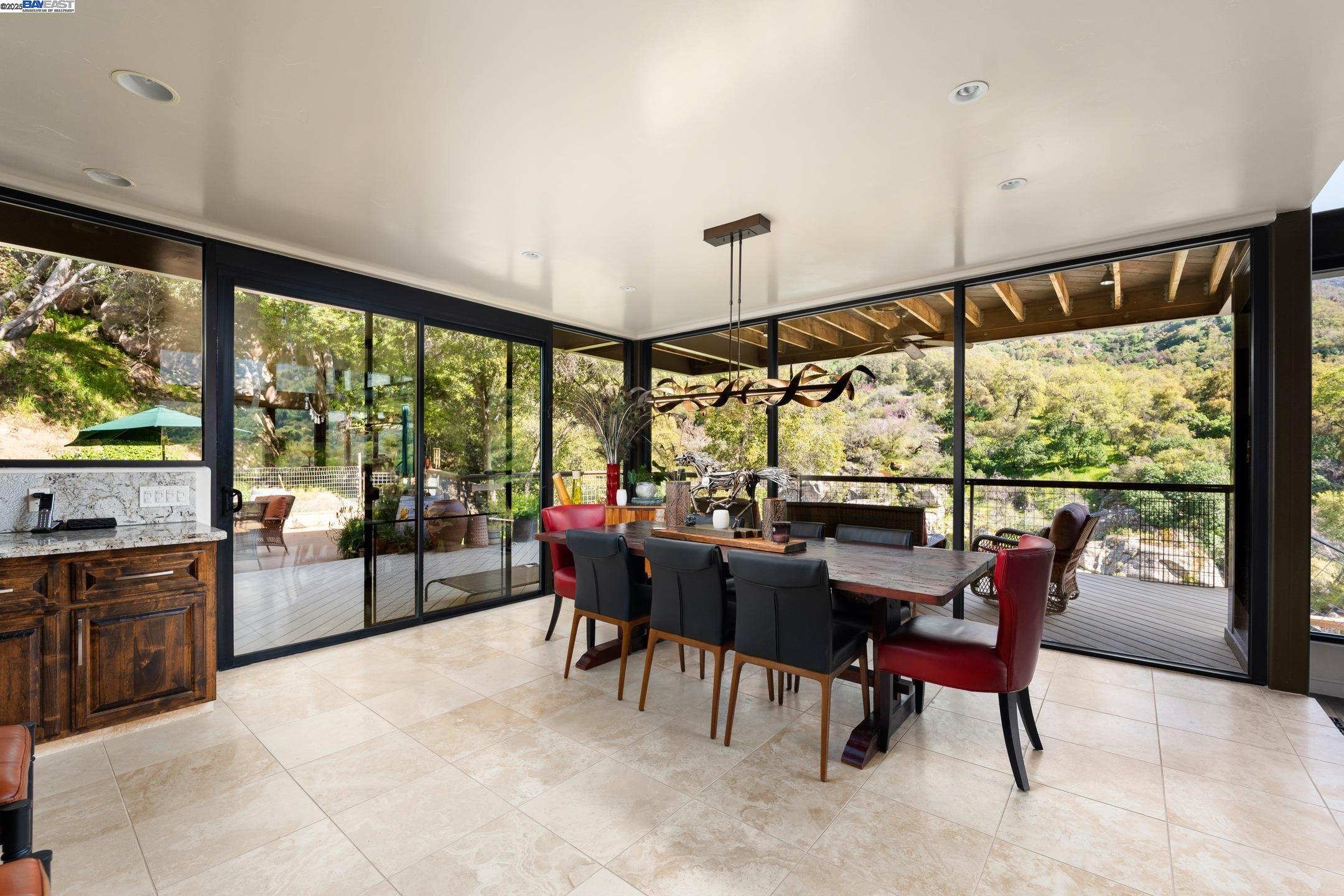 Detail Gallery Image 16 of 60 For 48250 S Fork Dr, Three Rivers,  CA 93271 - 4 Beds | 3/1 Baths