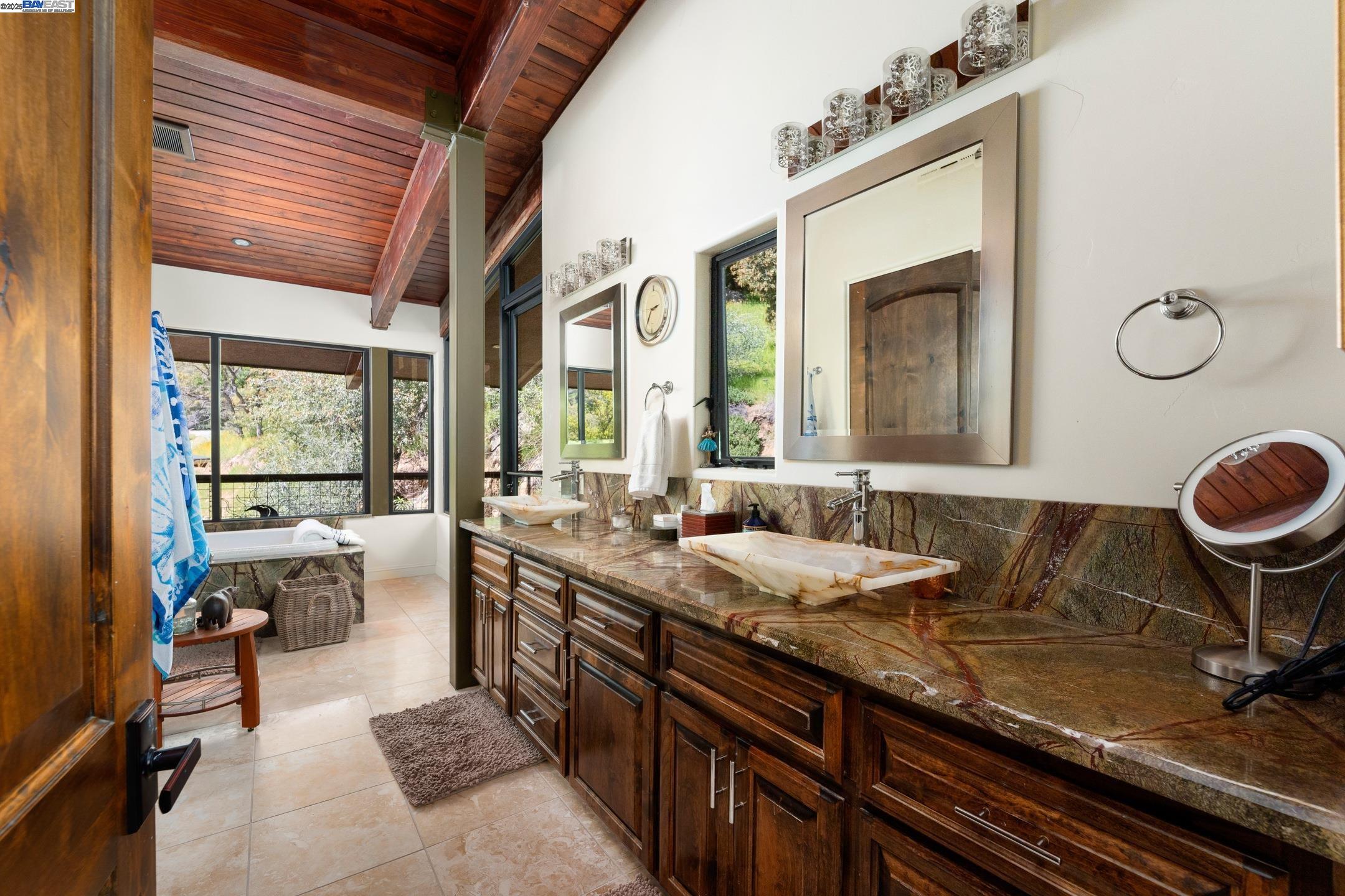 Detail Gallery Image 24 of 60 For 48250 S Fork Dr, Three Rivers,  CA 93271 - 4 Beds | 3/1 Baths