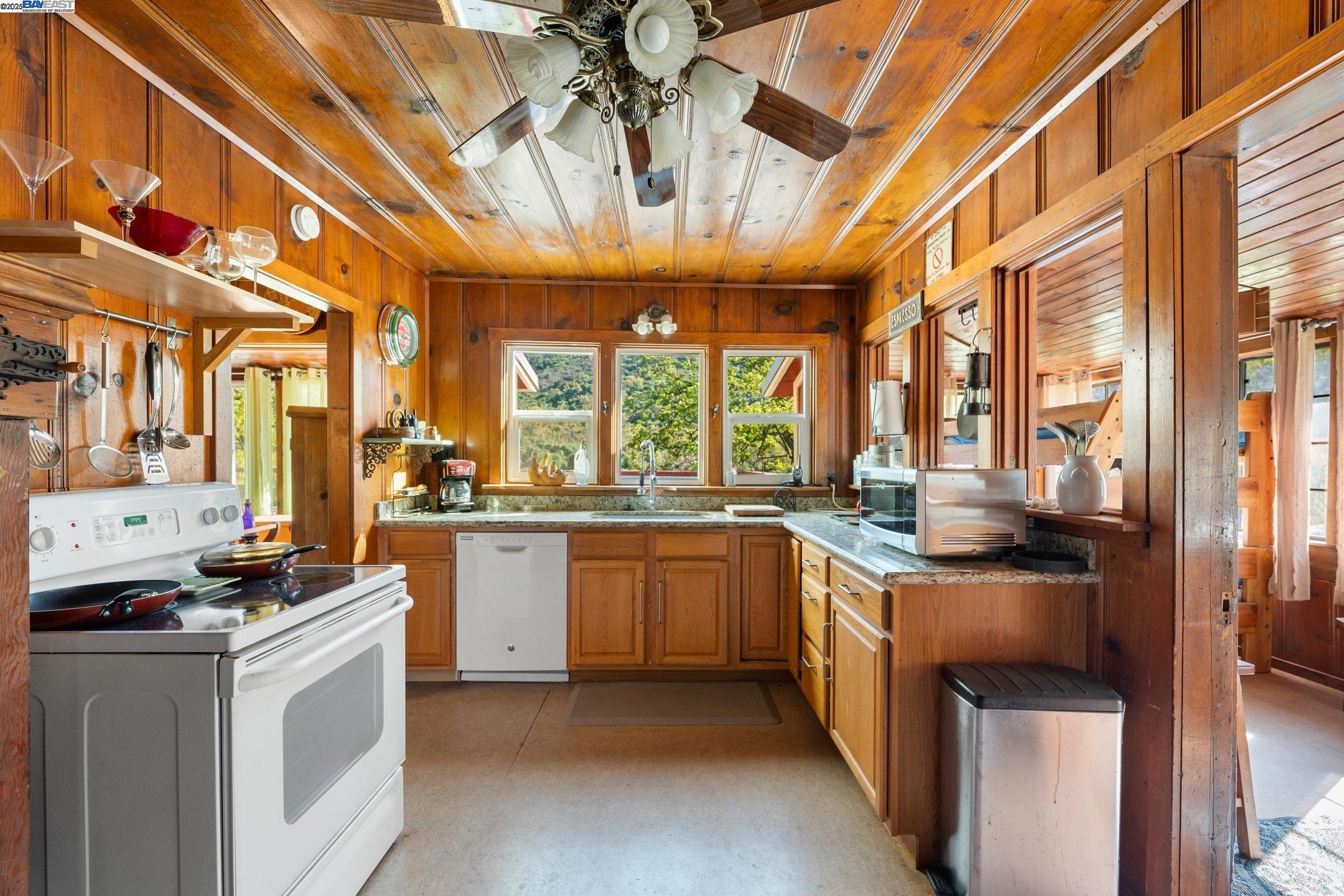 Detail Gallery Image 55 of 60 For 48250 S Fork Dr, Three Rivers,  CA 93271 - 4 Beds | 3/1 Baths