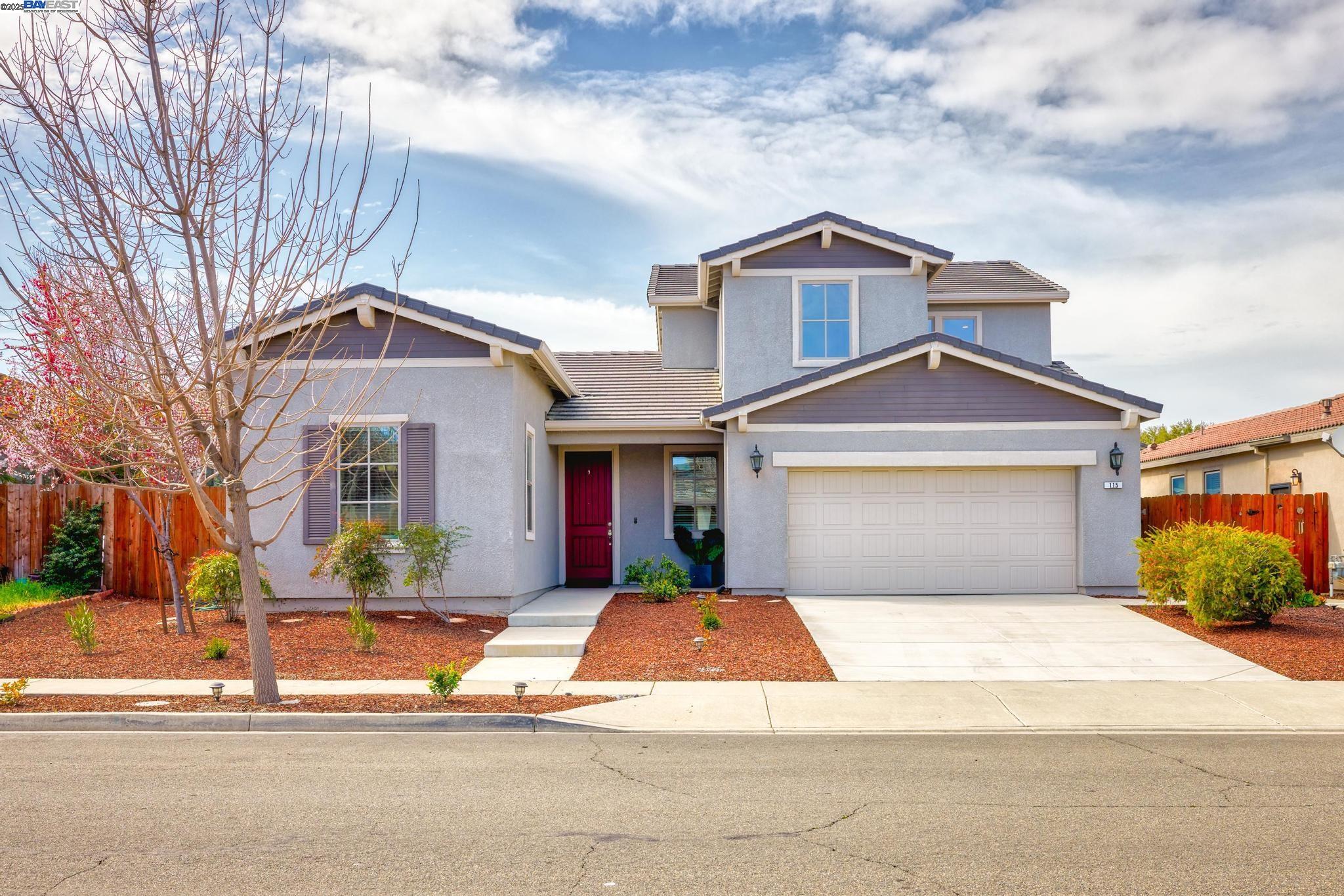 Detail Gallery Image 1 of 52 For 115 Lemon Blossom Ln, Patterson,  CA 95363 - 4 Beds | 2/1 Baths