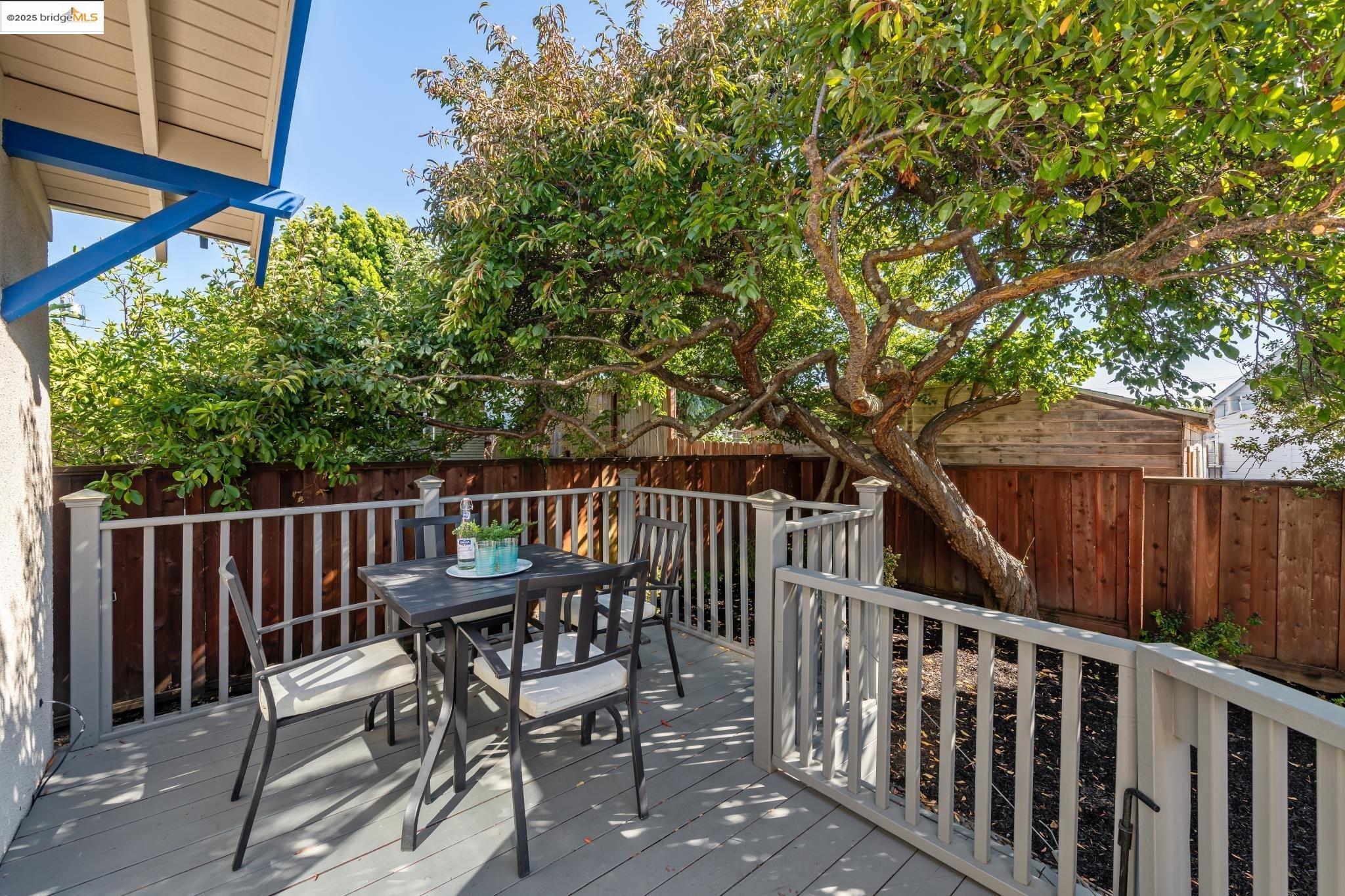 property-img