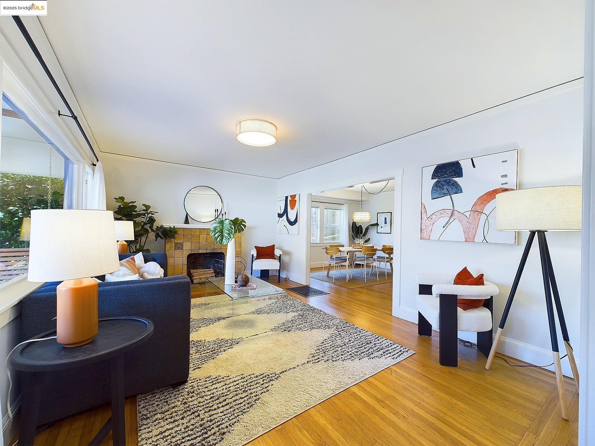 property-img