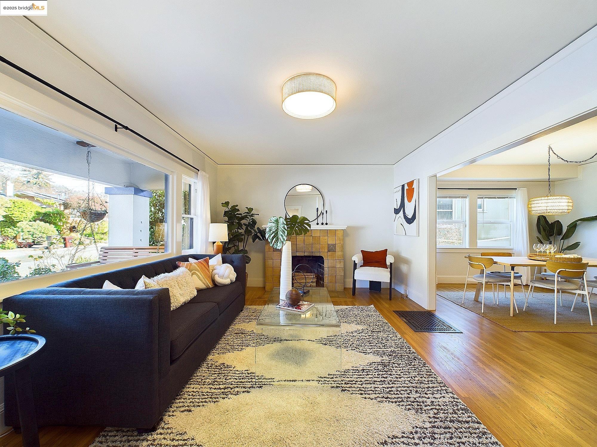 property-img
