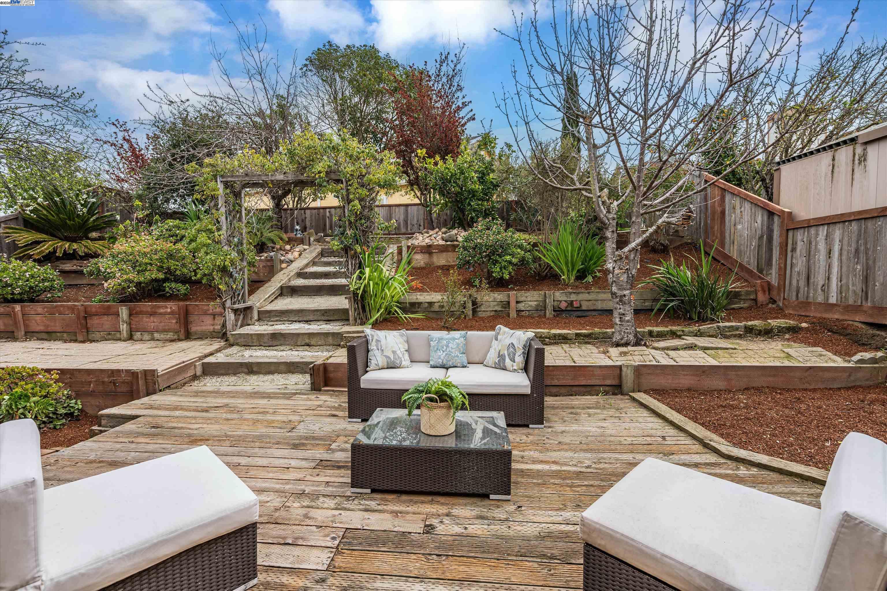 property-img