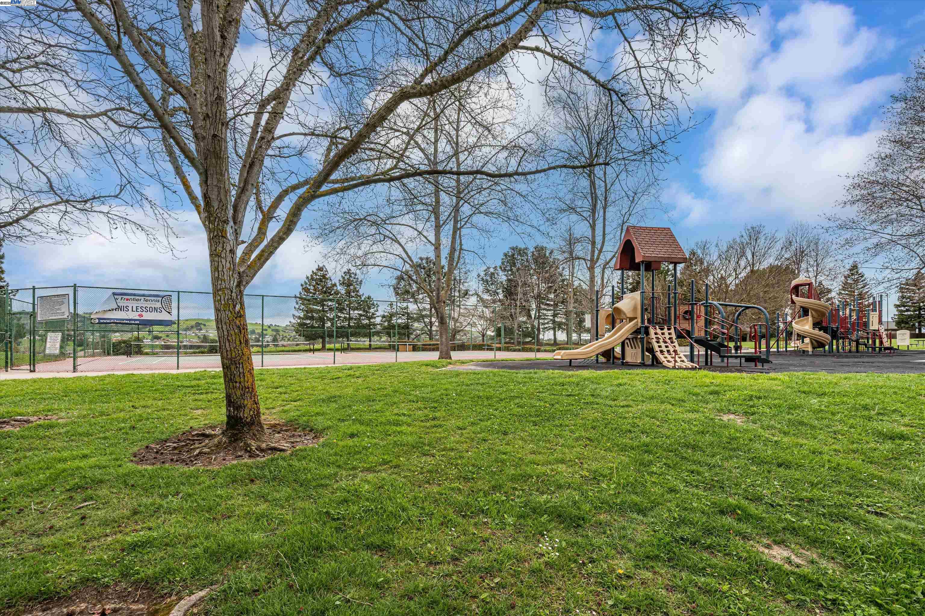 property-img