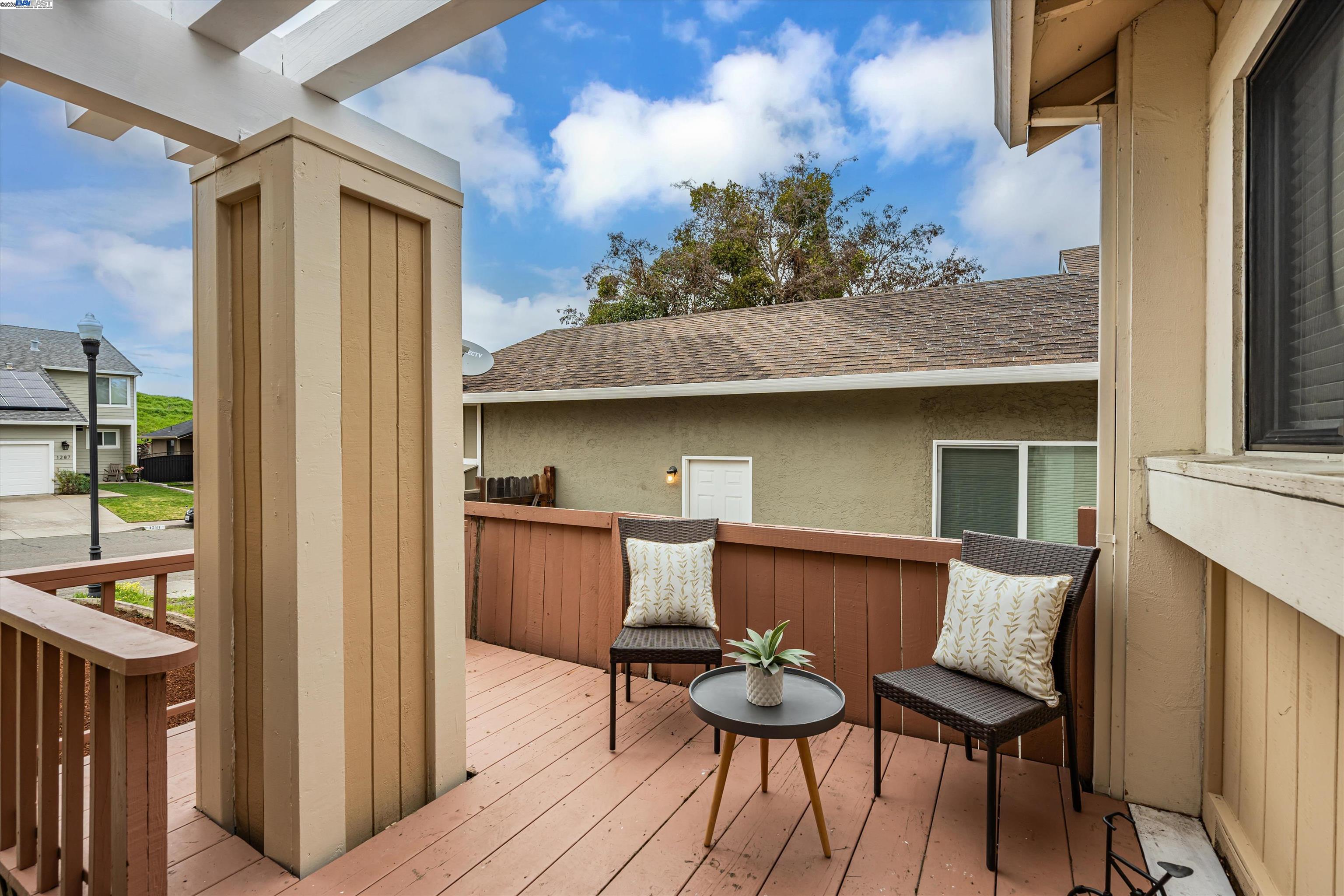 property-img